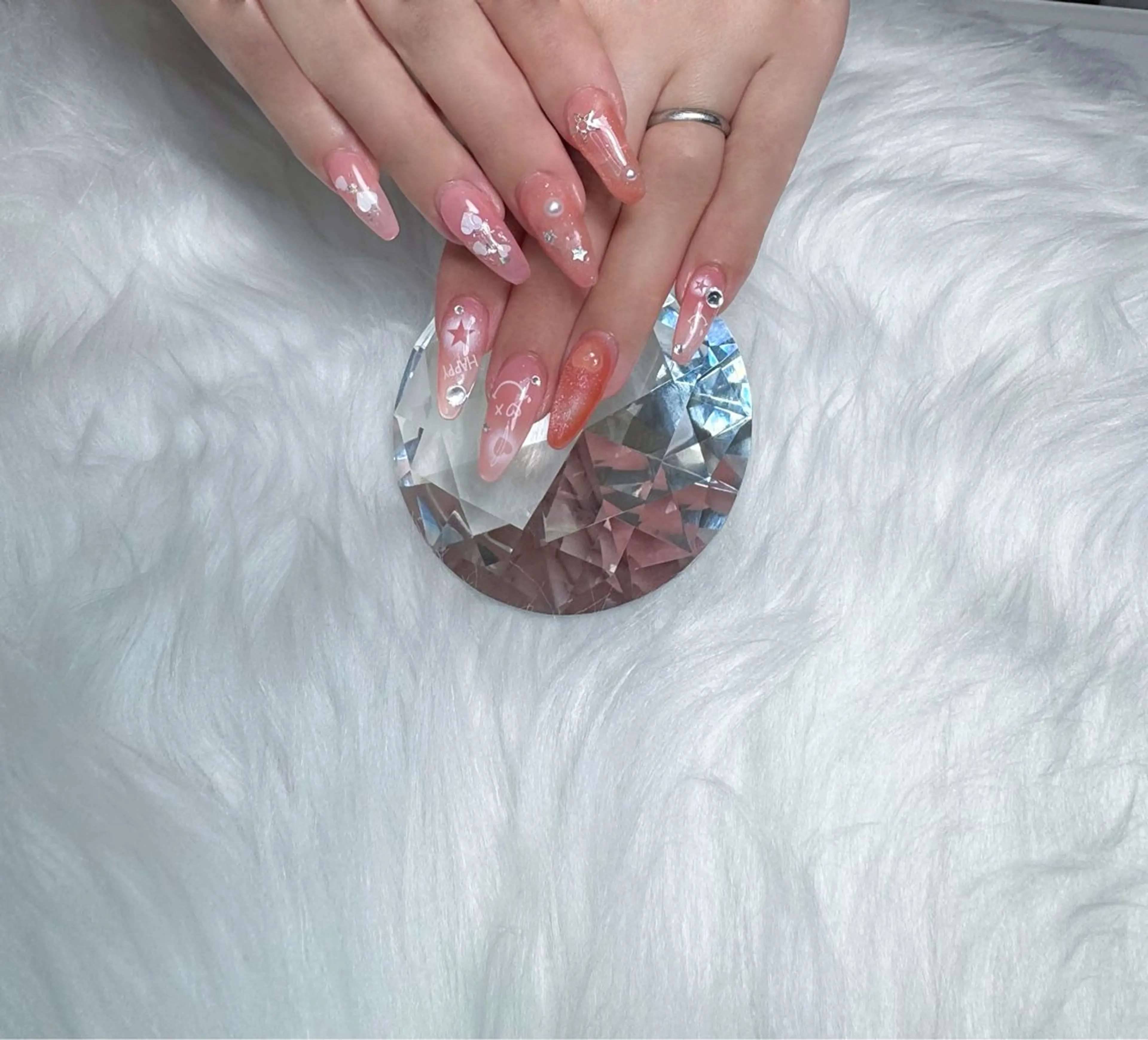 ネイル 長さ出し ピンク ネイルチップ ハンドネイル BIJOU yuzuのネイルデザイン