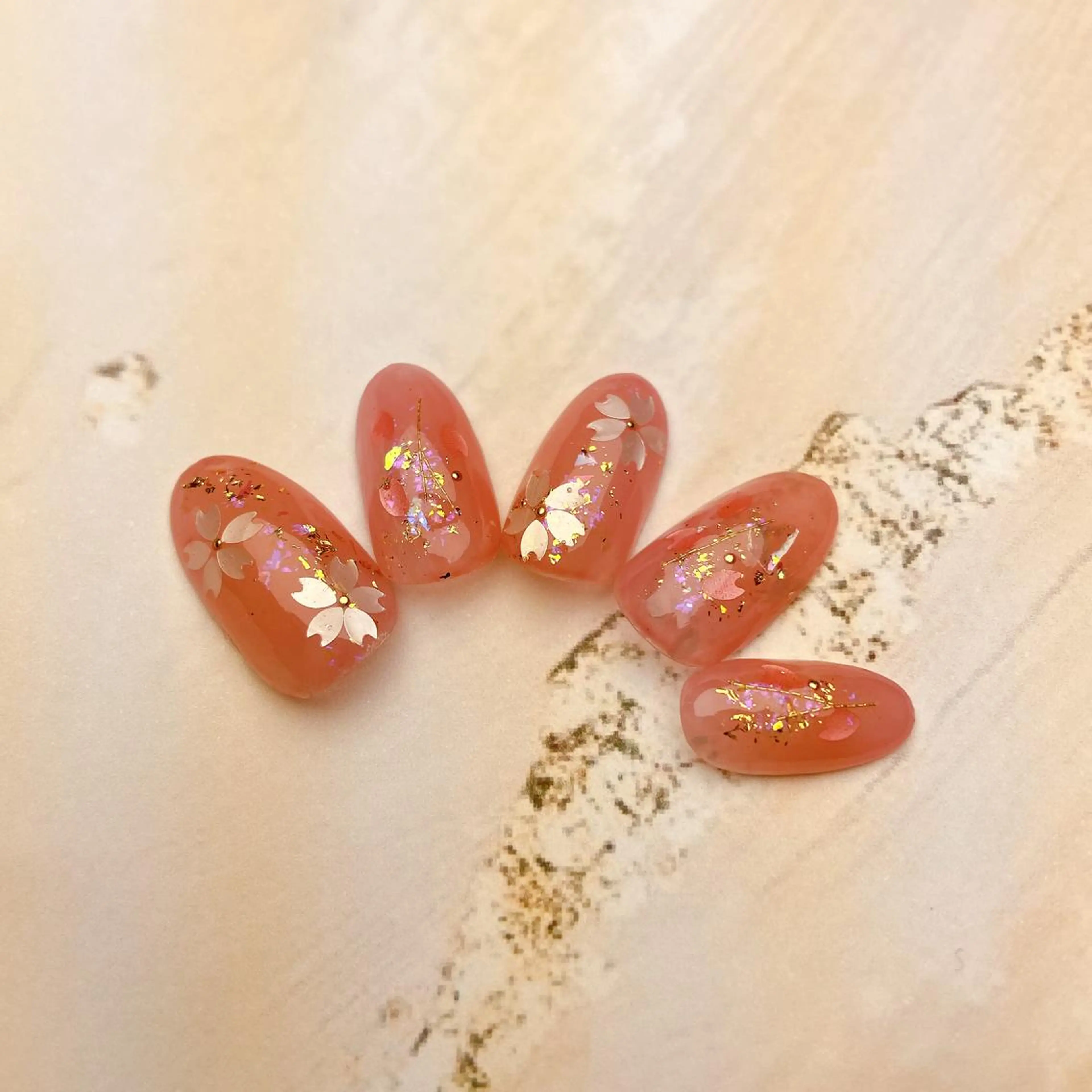 ネイル 桜ネイル ホログラムネイル nailsalon REJOICEのネイルデザイン