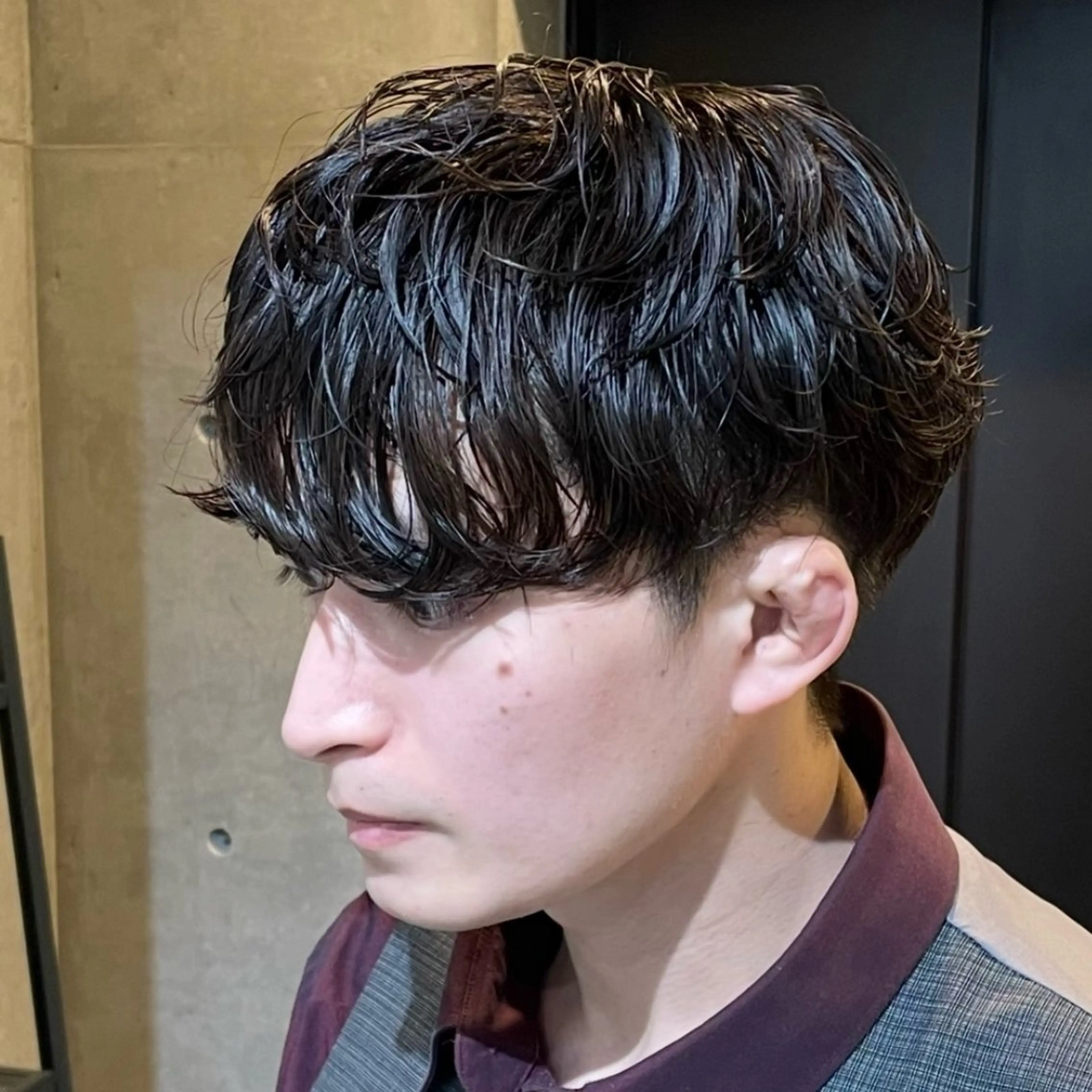 ショート パーマ メンズ メンズパーマ 波巻きパーマ ニュアンスパーマ カット パーマ 中崎町メンズパーマ/ シャドウ/山下拓実のヘアスタイル