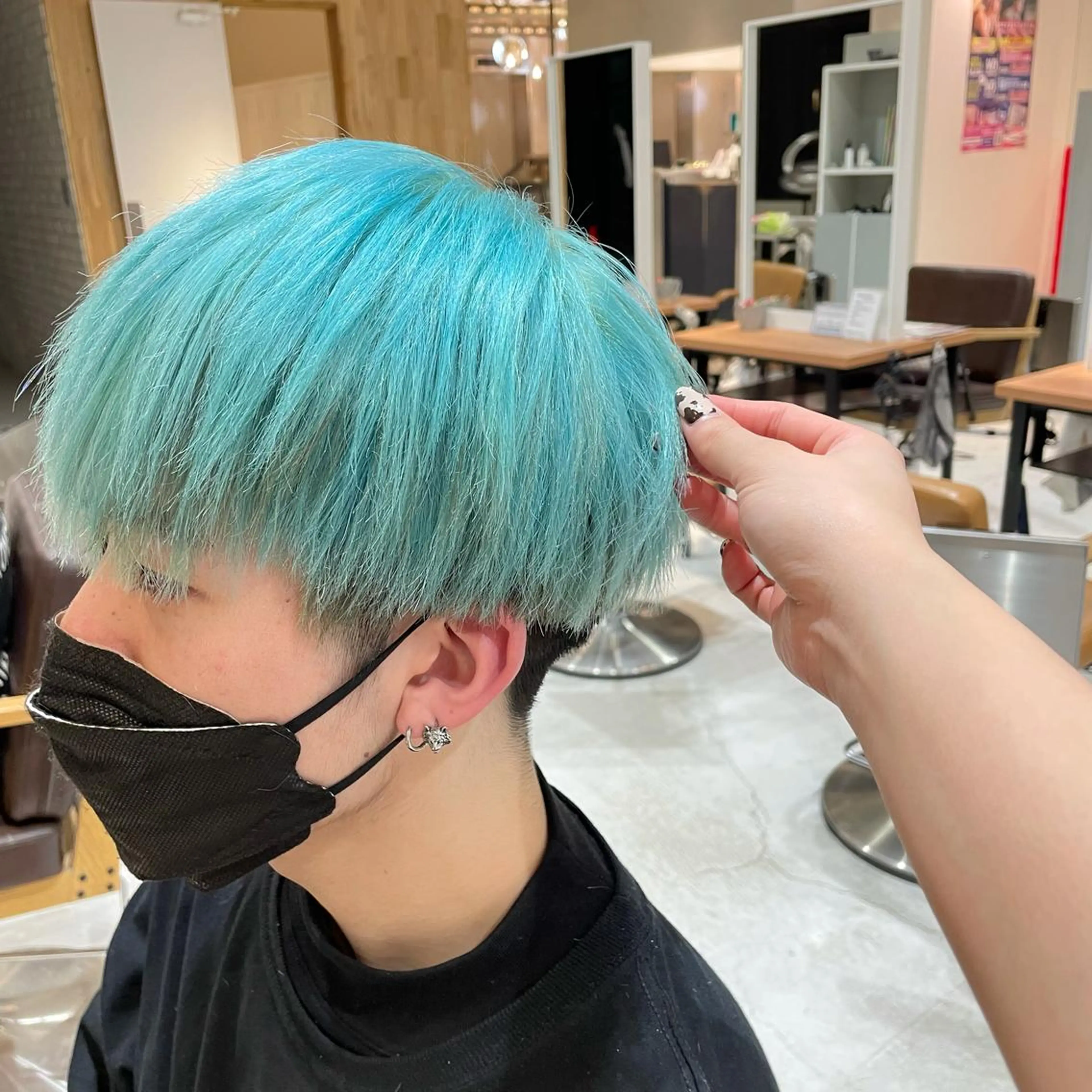 ショート カラー メンズ メンズブリーチ ブリーチ ケアブリーチ ヘアカラー 大阪韓国ヘア 🦋RINKAのヘアスタイル