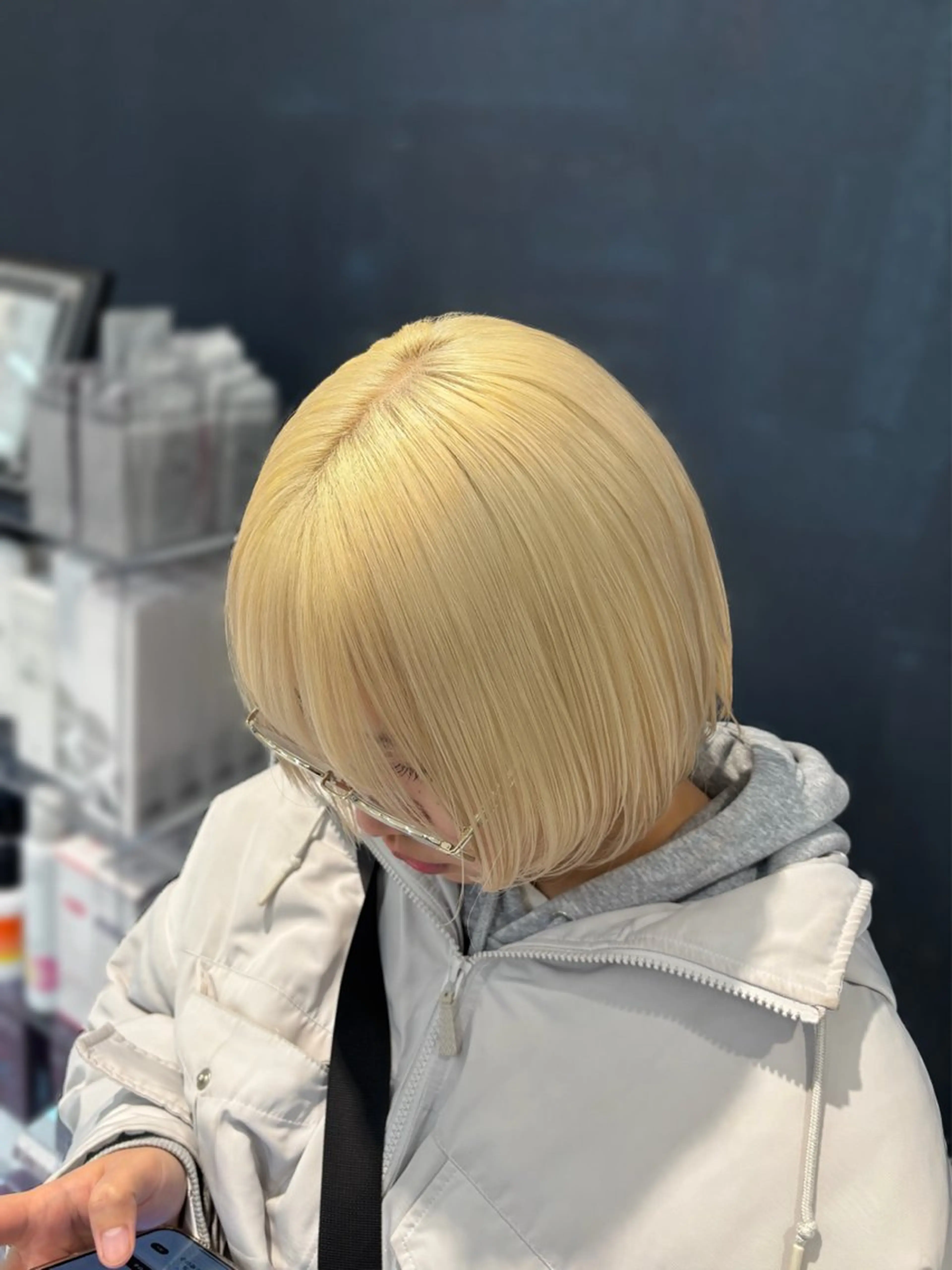 ショート カラー カット ヘアカラー トリートメント ヘアセット ハイトーンレイヤー 🦋🌷Shuriのヘアスタイル