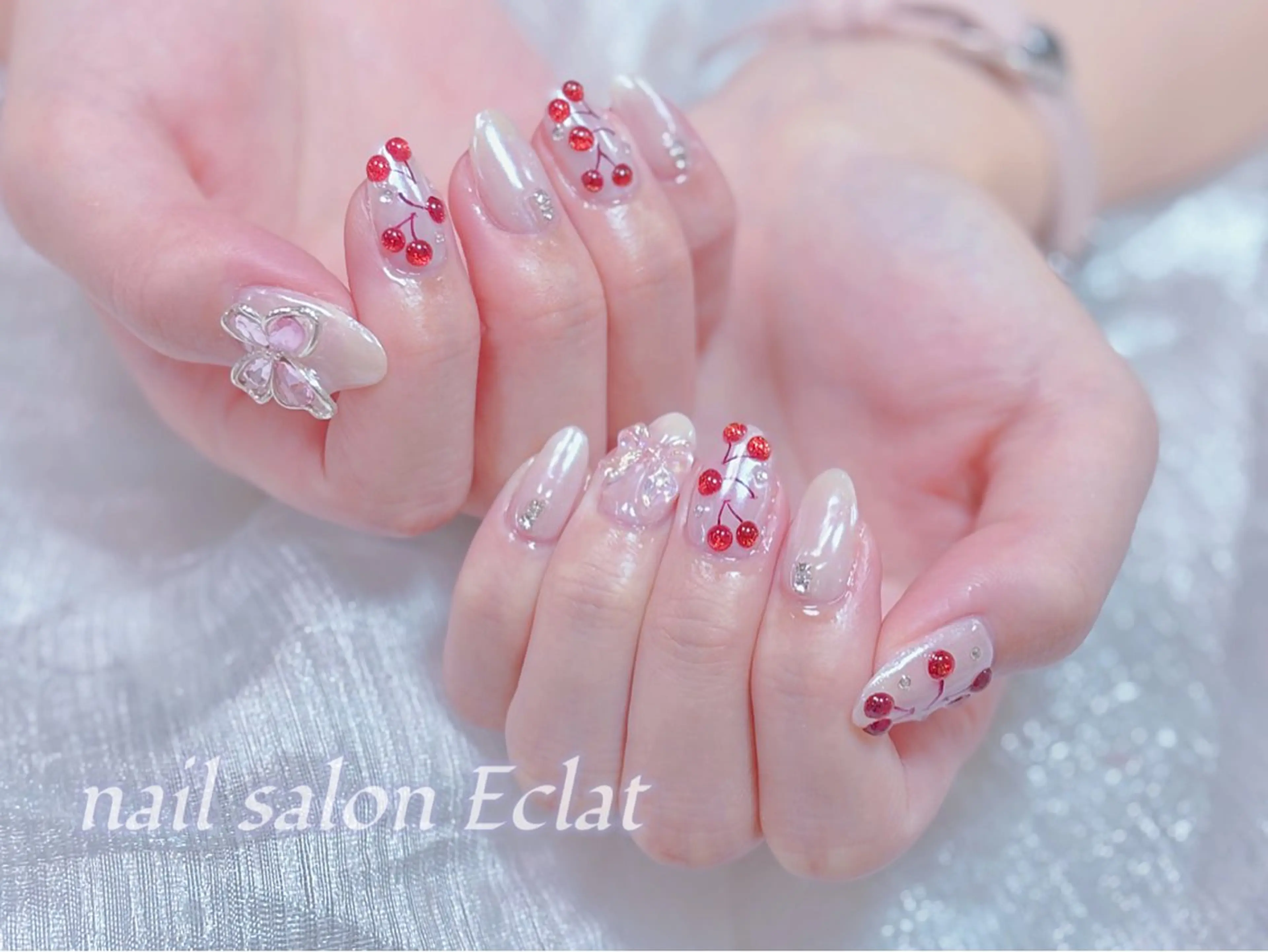 ネイル ネイルサロンエクラ 🫧Shizukaのネイルデザイン