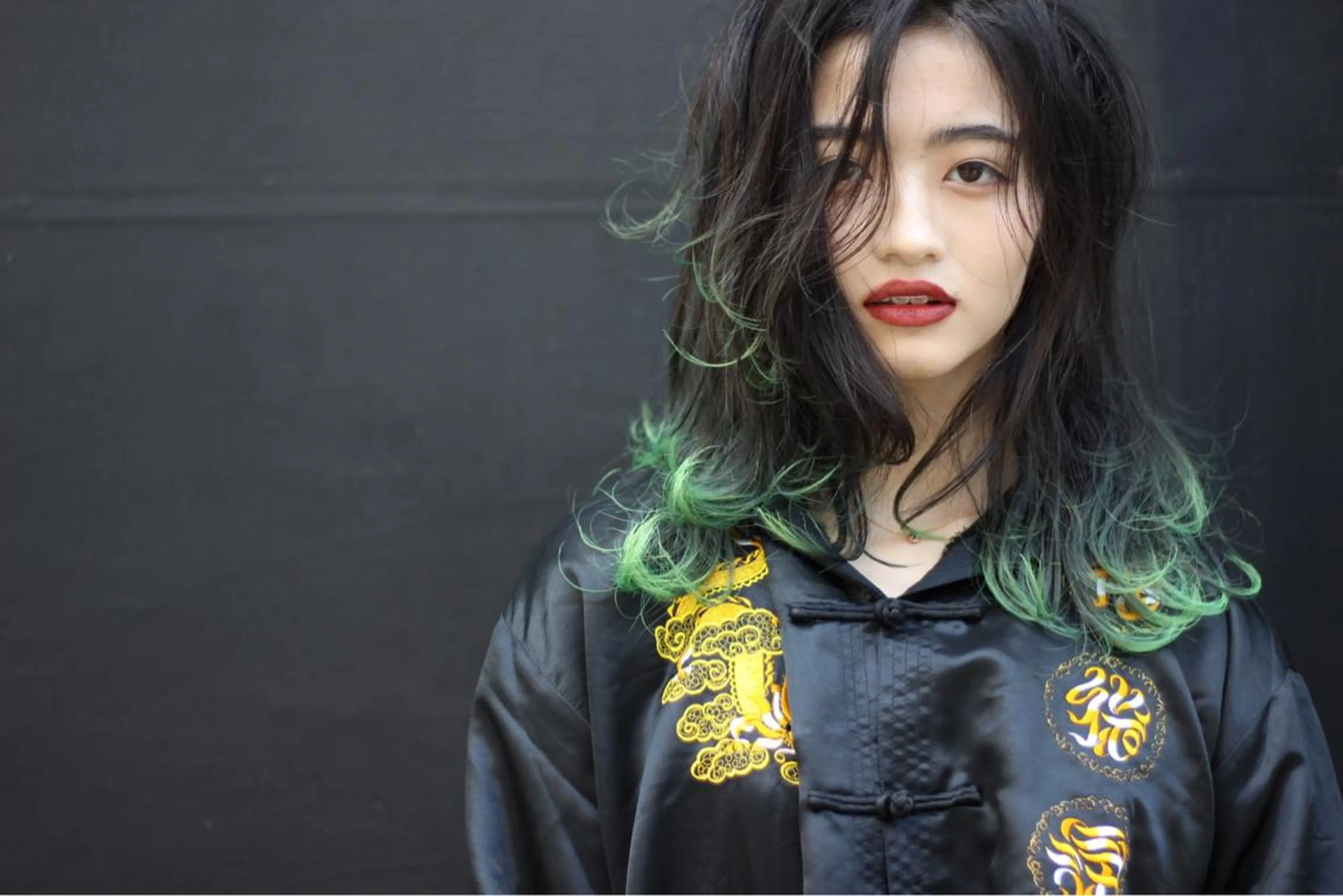 カット＋全体染とケアブリーチインナーorポイントカラー & 10STEP超音波トリートメント&ヘッドスパの写真