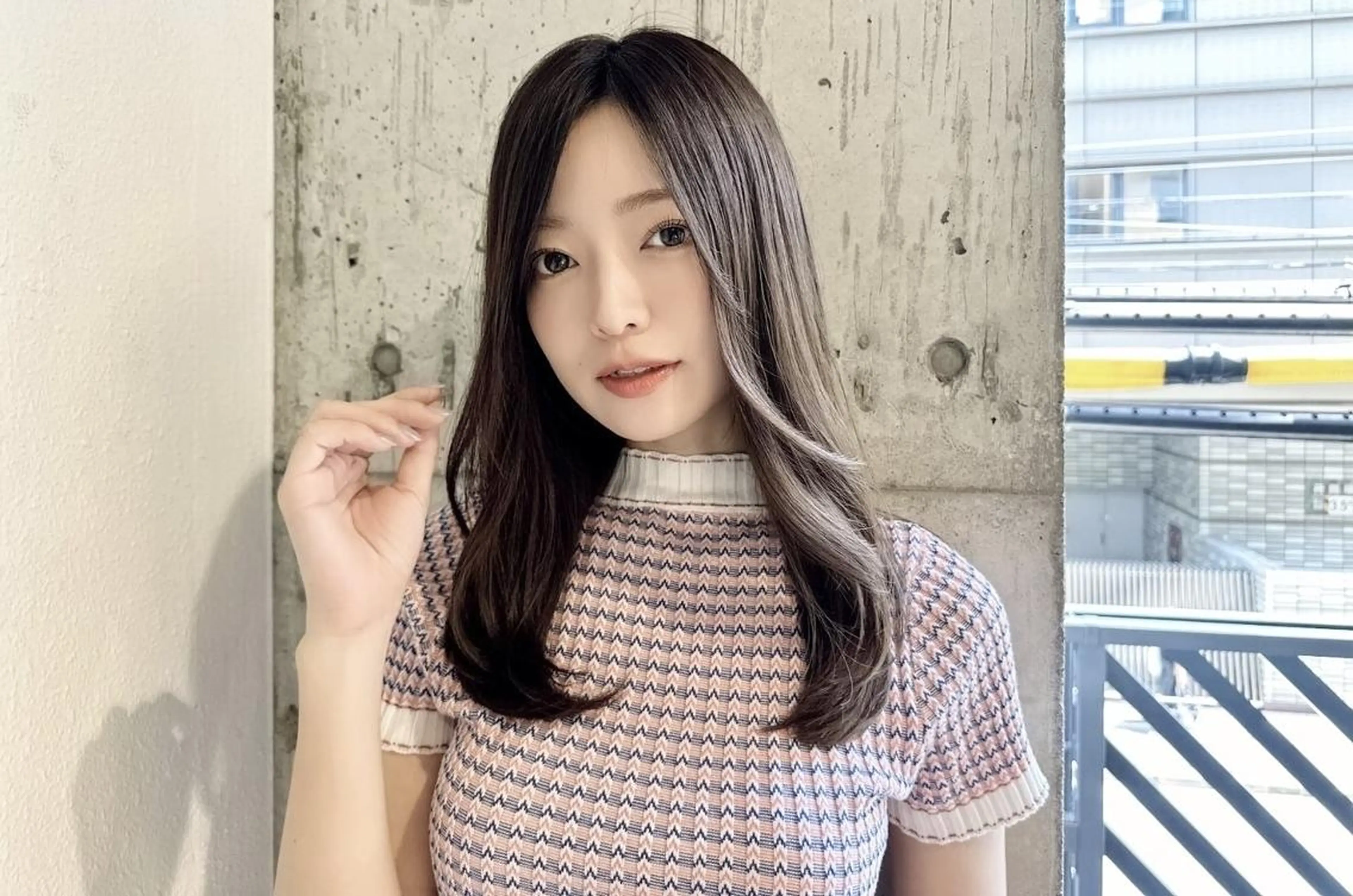 美髪縮毛矯正+aujuaトリートメントの写真