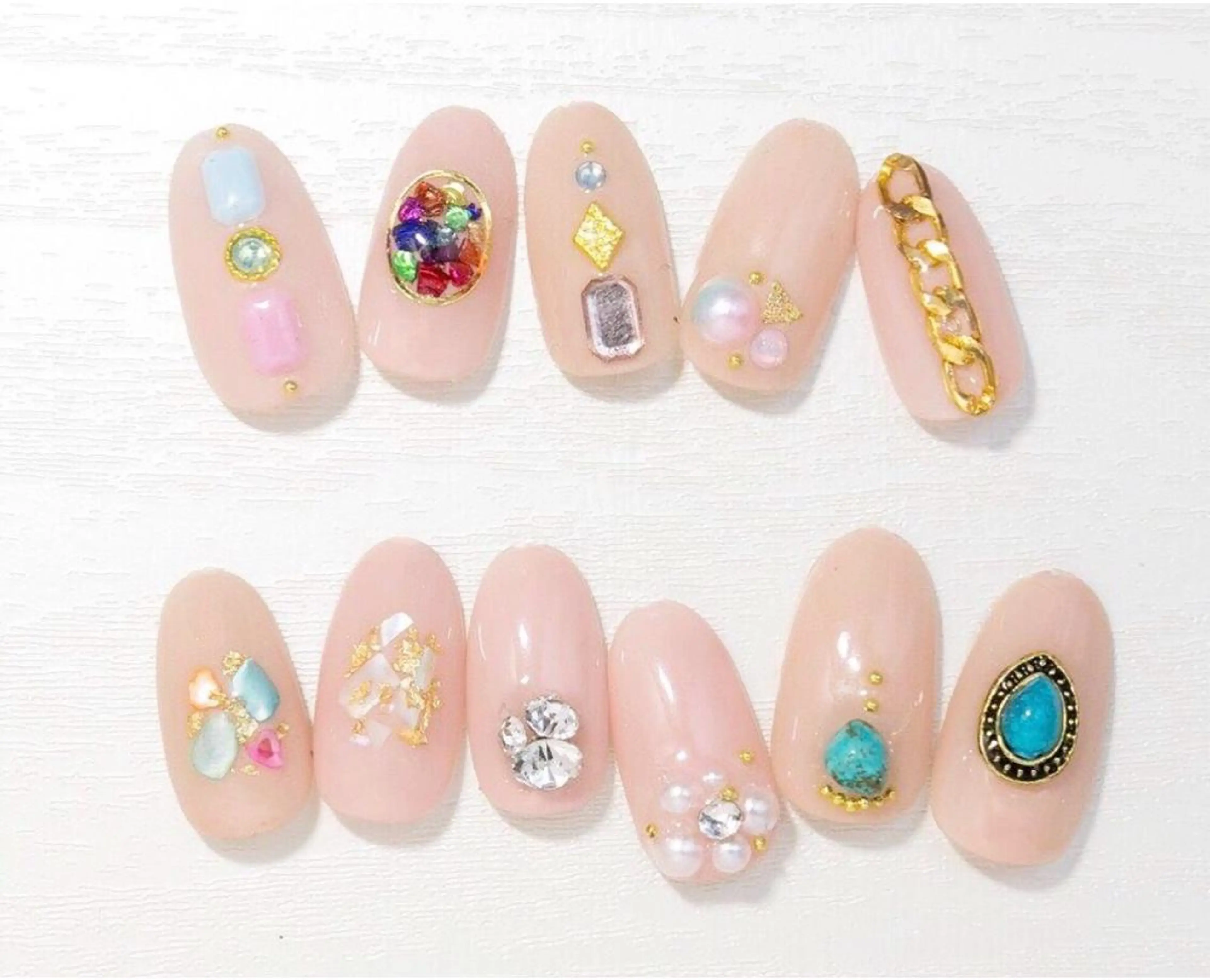 ネイル amour 川崎店所属・amour 川崎店のネイルデザイン