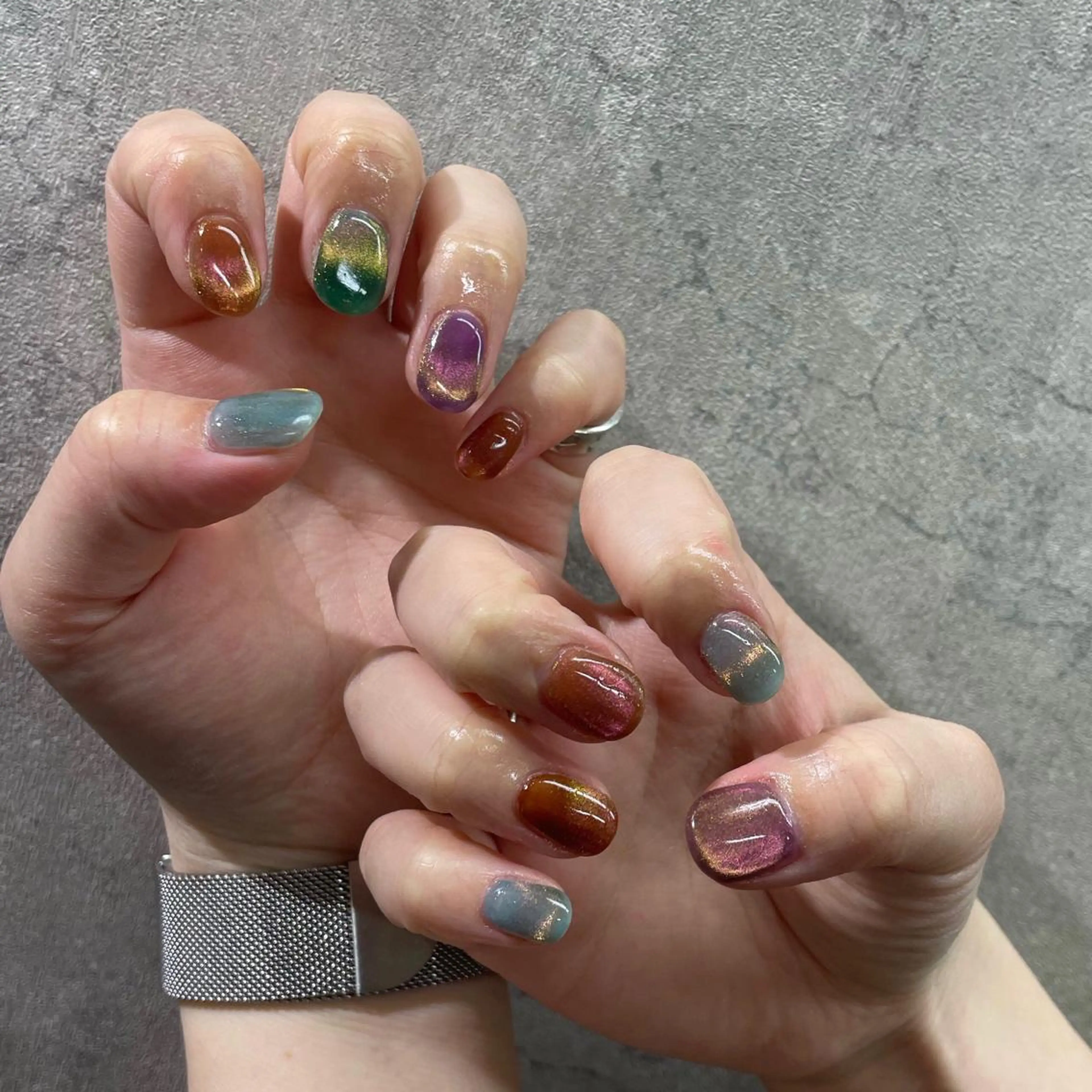 ネイル アートネイル ジェルネイル マグネットネイル ニュアンスネイル スカルプネイル nailstudio eviz新宿店のネイルデザイン