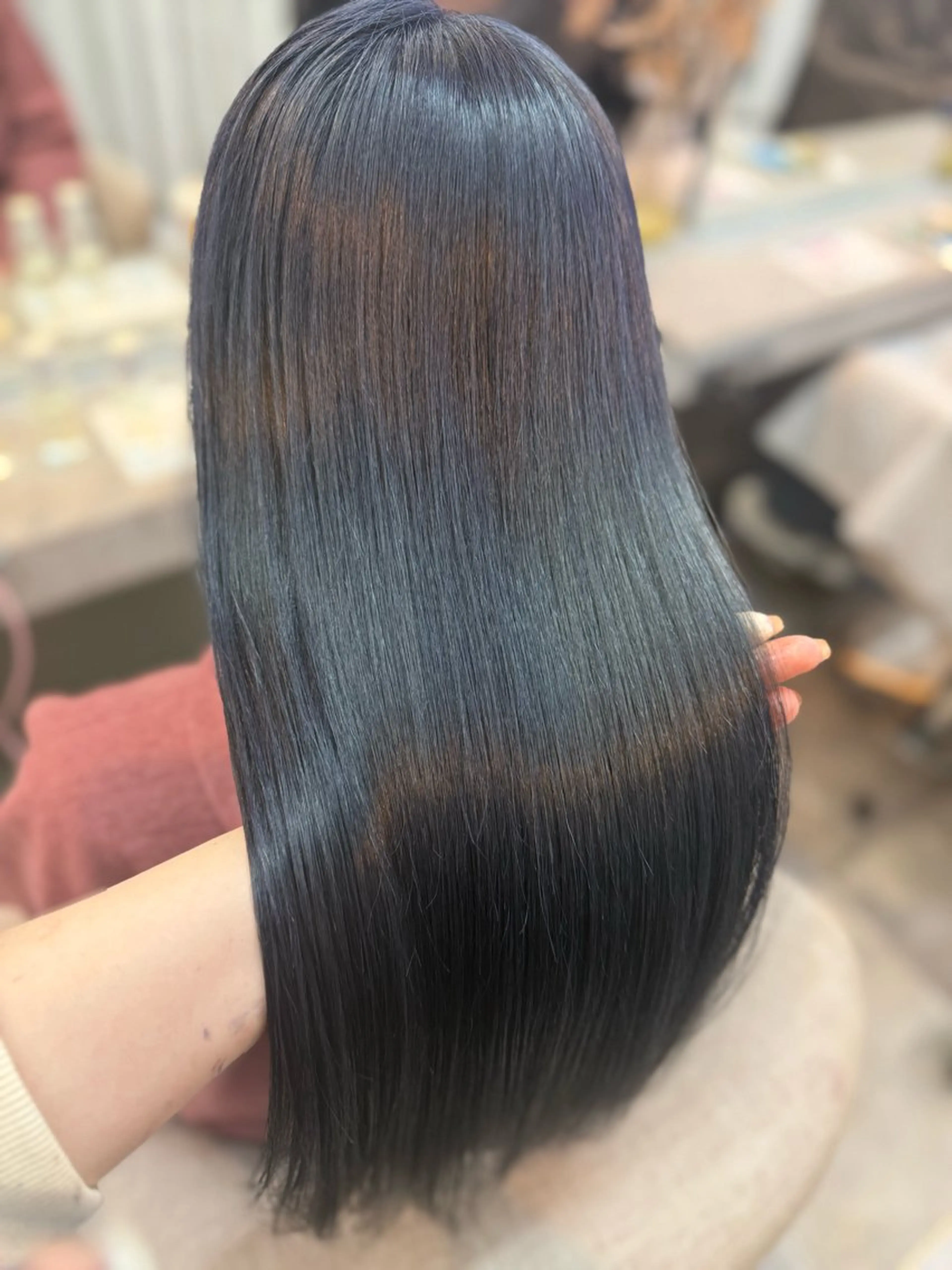 ロング ラベンダーベージュ 学生 韓国風ヘア ヘアカラー 🦋ami/浦和 ブリーチ／韓国🦋のヘアスタイル