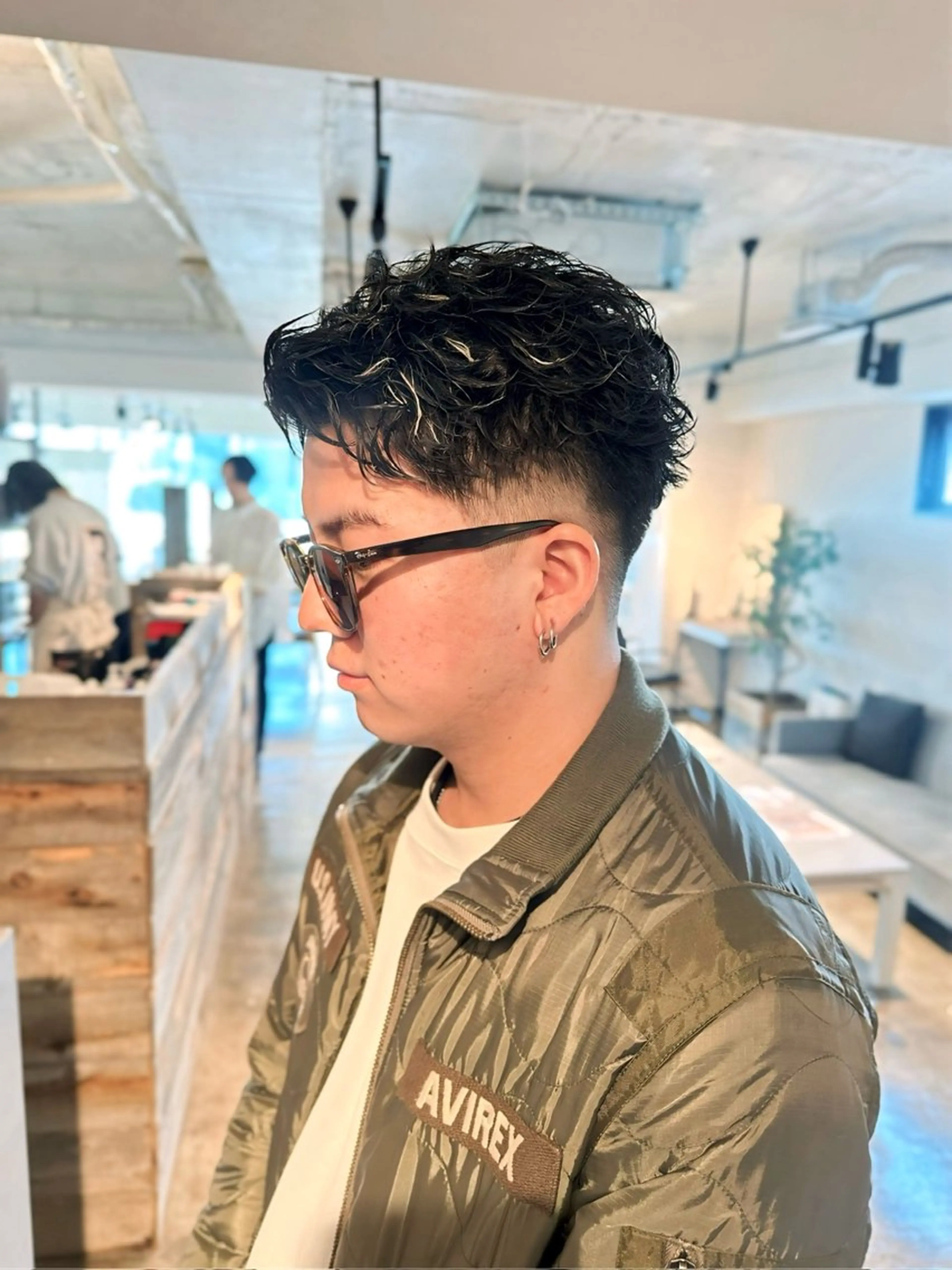 カラー パーマ メンズ オールバック フェードカット メンズパーマ 骨格補正施術/メンズ 専門美容師/YUYAのヘアスタイル