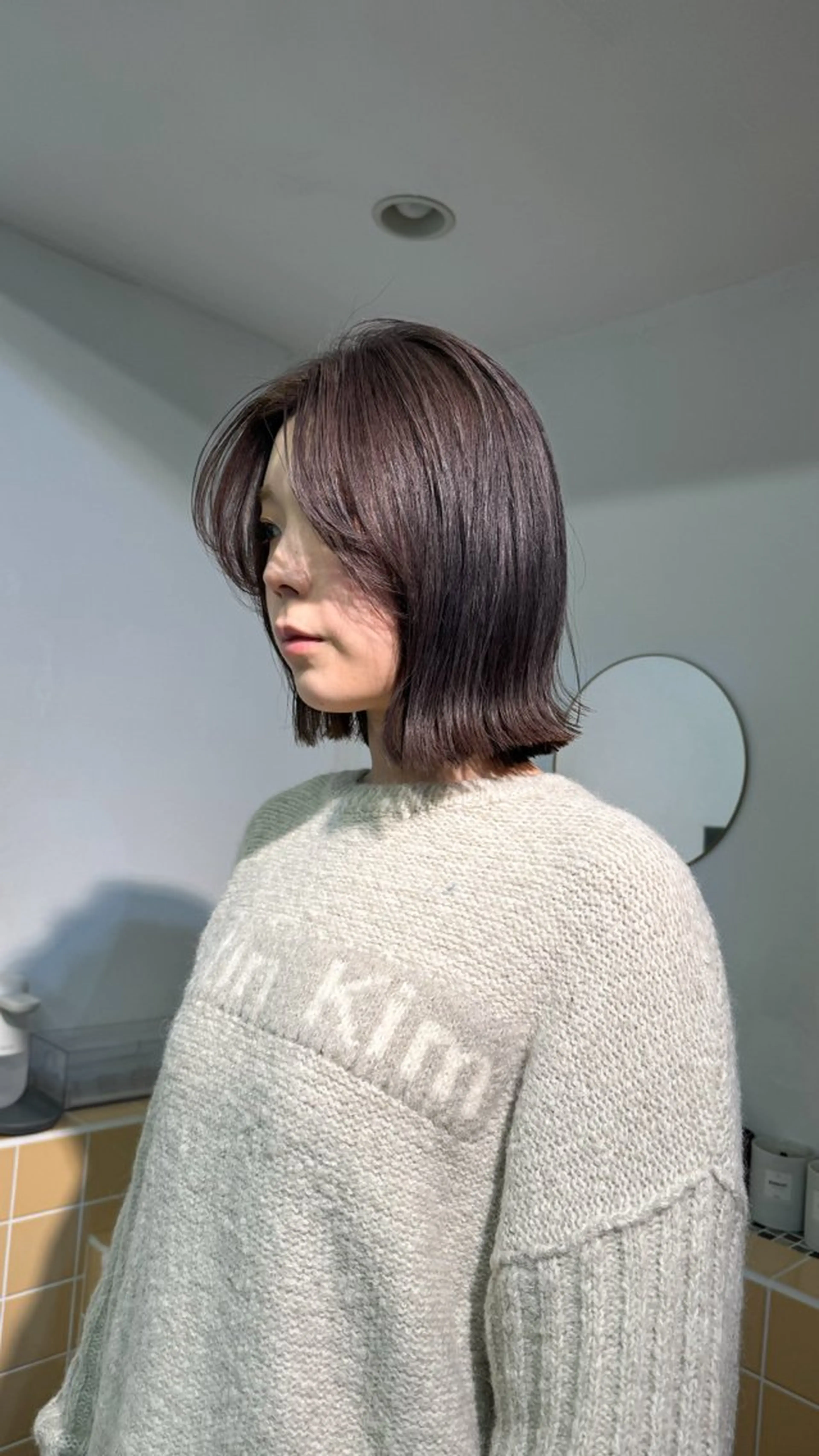 ショート カラー グレージュ ボブ ヘアカラー Seeknext // Rukaのヘアスタイル