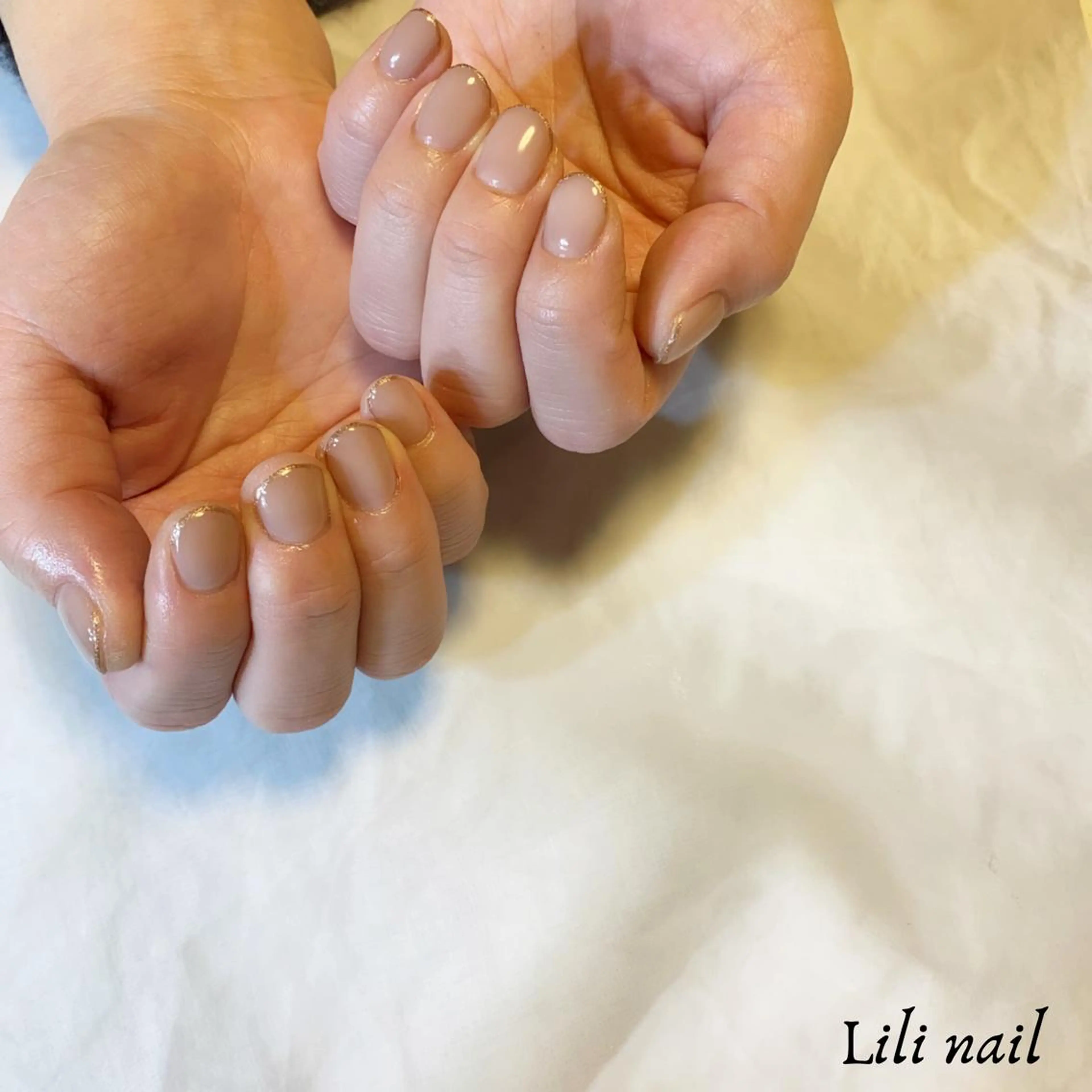 ショート ネイル ラメ(グリッター) ハンドネイル Lili beauty salon所属・Lilibeauty salonのネイルデザイン