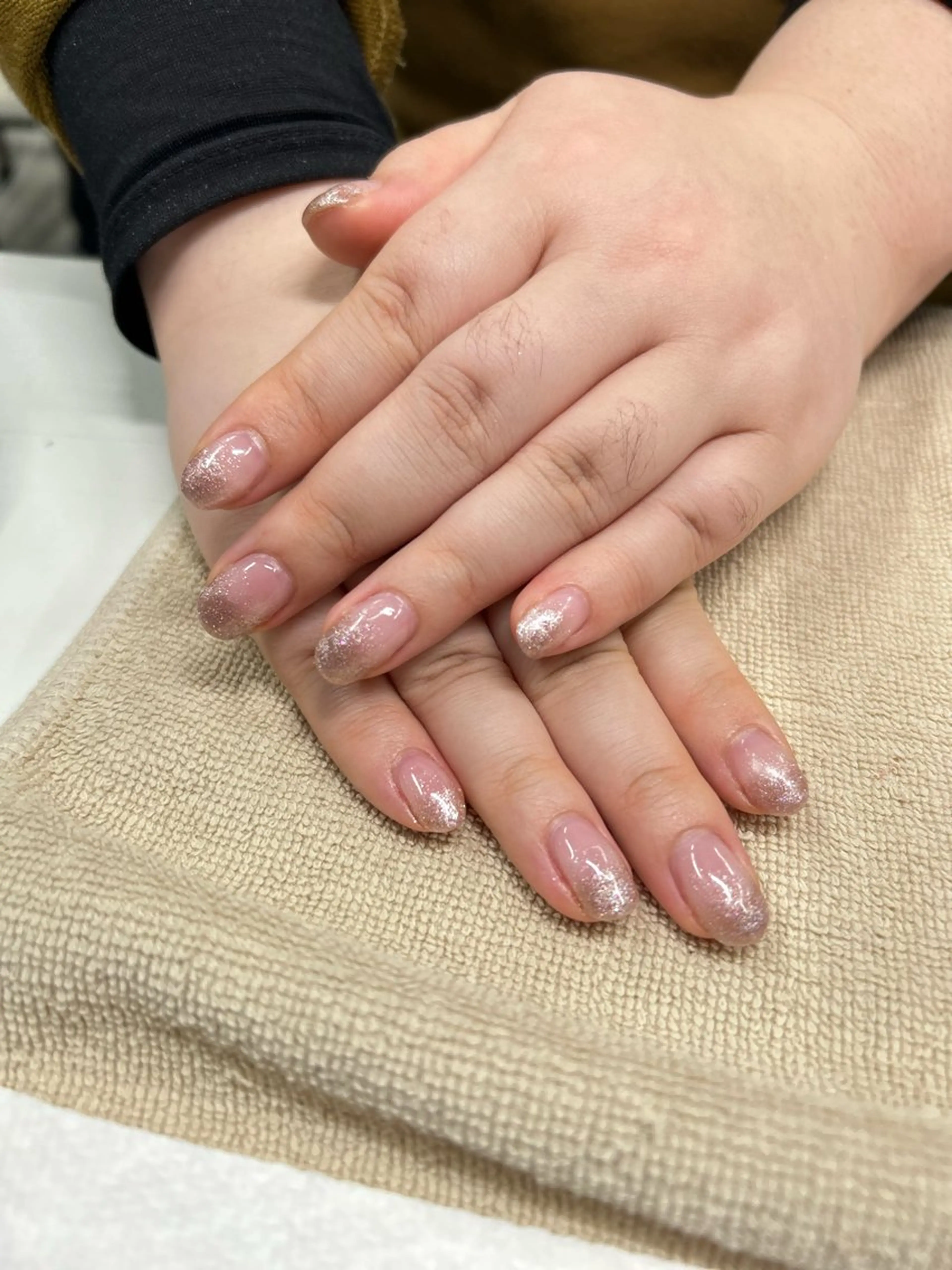 ネイル グラデーション ラメ(グリッター) ラメグラデーション nails Mintia ～esaka～所属・松本 麻子のネイルデザイン