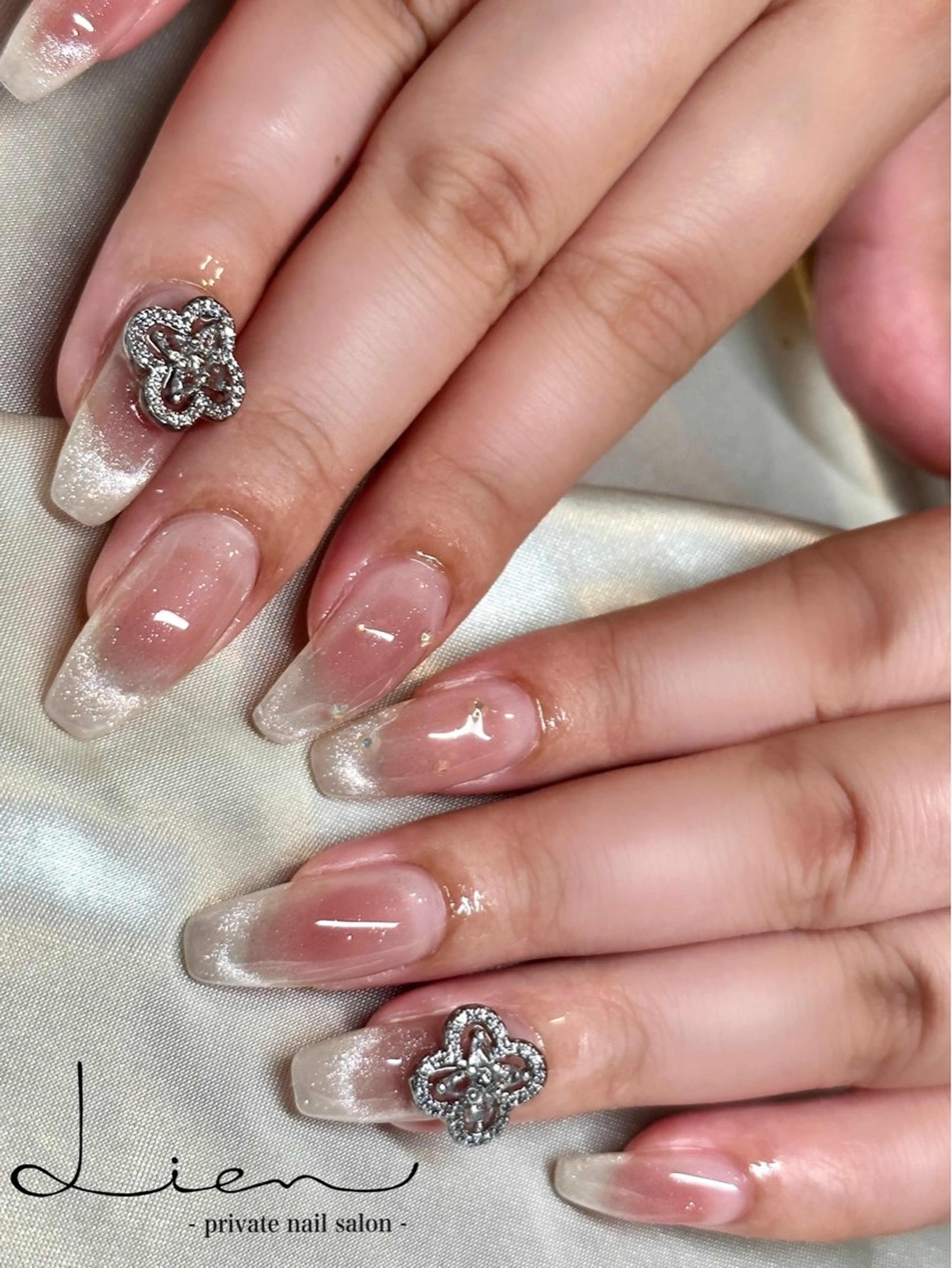 ネイル Lien 【リアン】北堀江のネイルデザイン