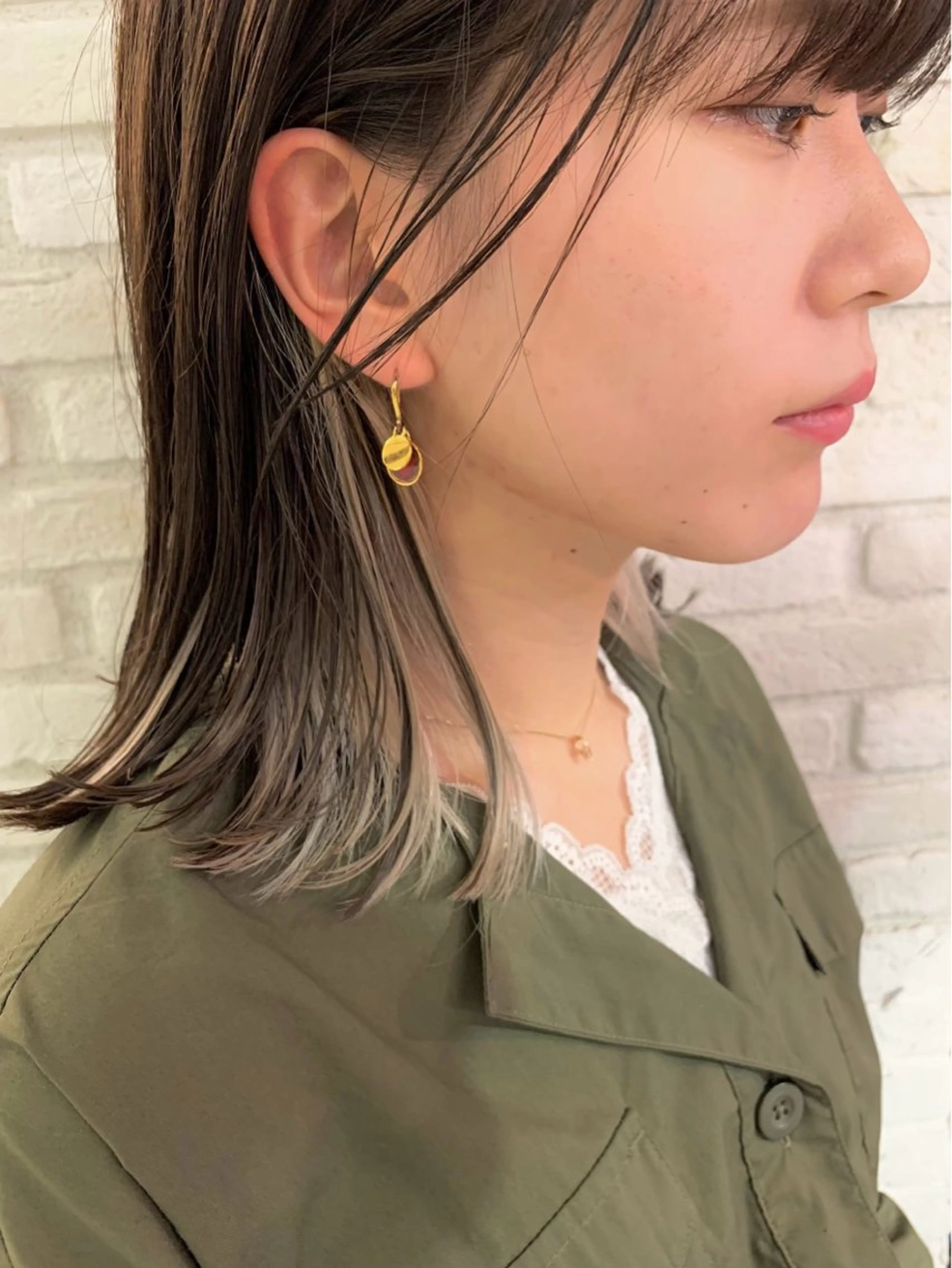 ミディアム カラー ベージュカラー ブリーチ ケアブリーチ デザインカラー ダブルカラー カット ヘアカラー トリートメント TATSUブリーチ/ ミルクティーベージュのヘアスタイル