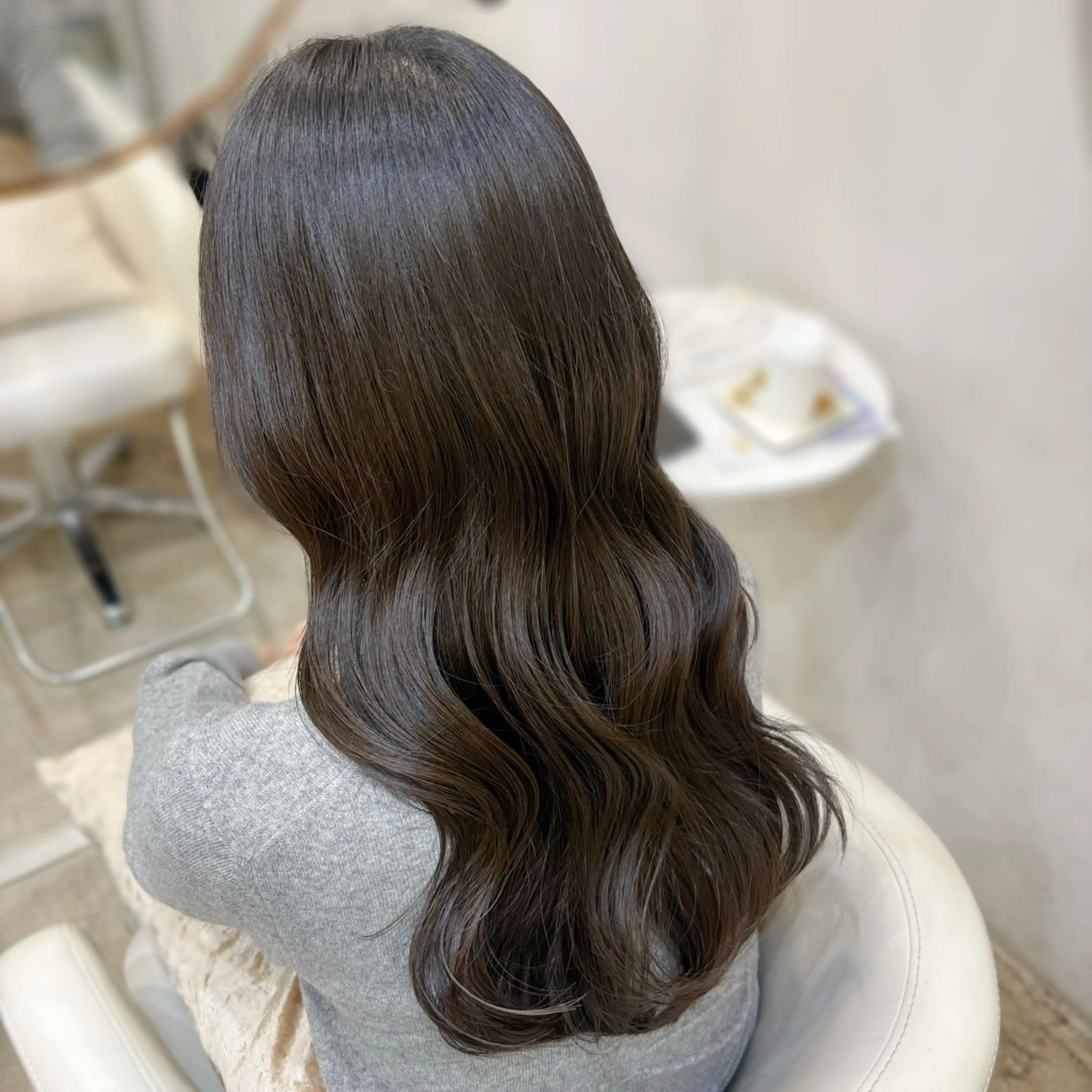 ロング カラー miku🧸 カットモデル/韓国風のヘアスタイル