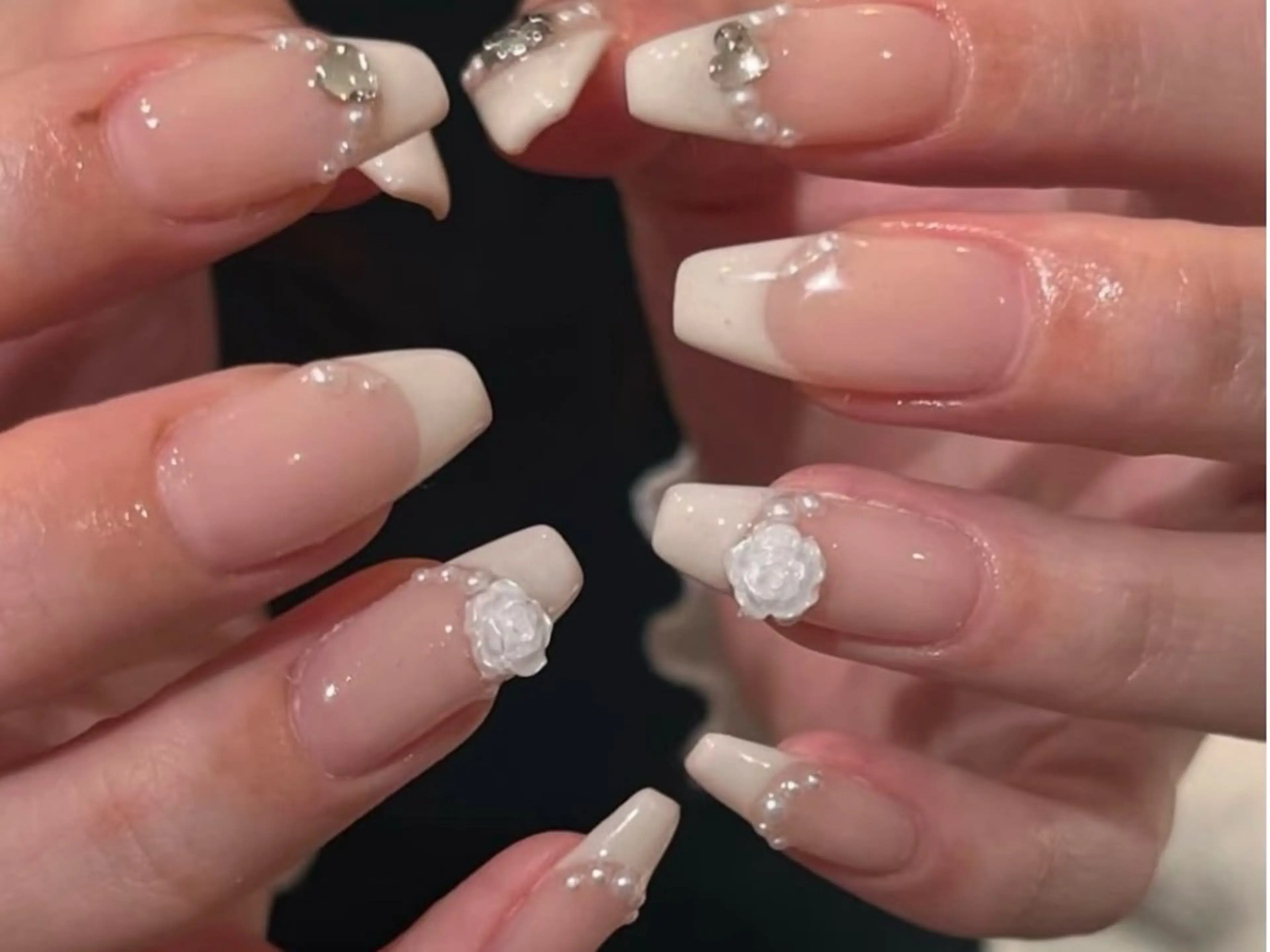 ネイル アートネイル オーロラネイル ジェルネイル ガーリー キラキラネイル ハンドネイル July モモのネイルデザイン