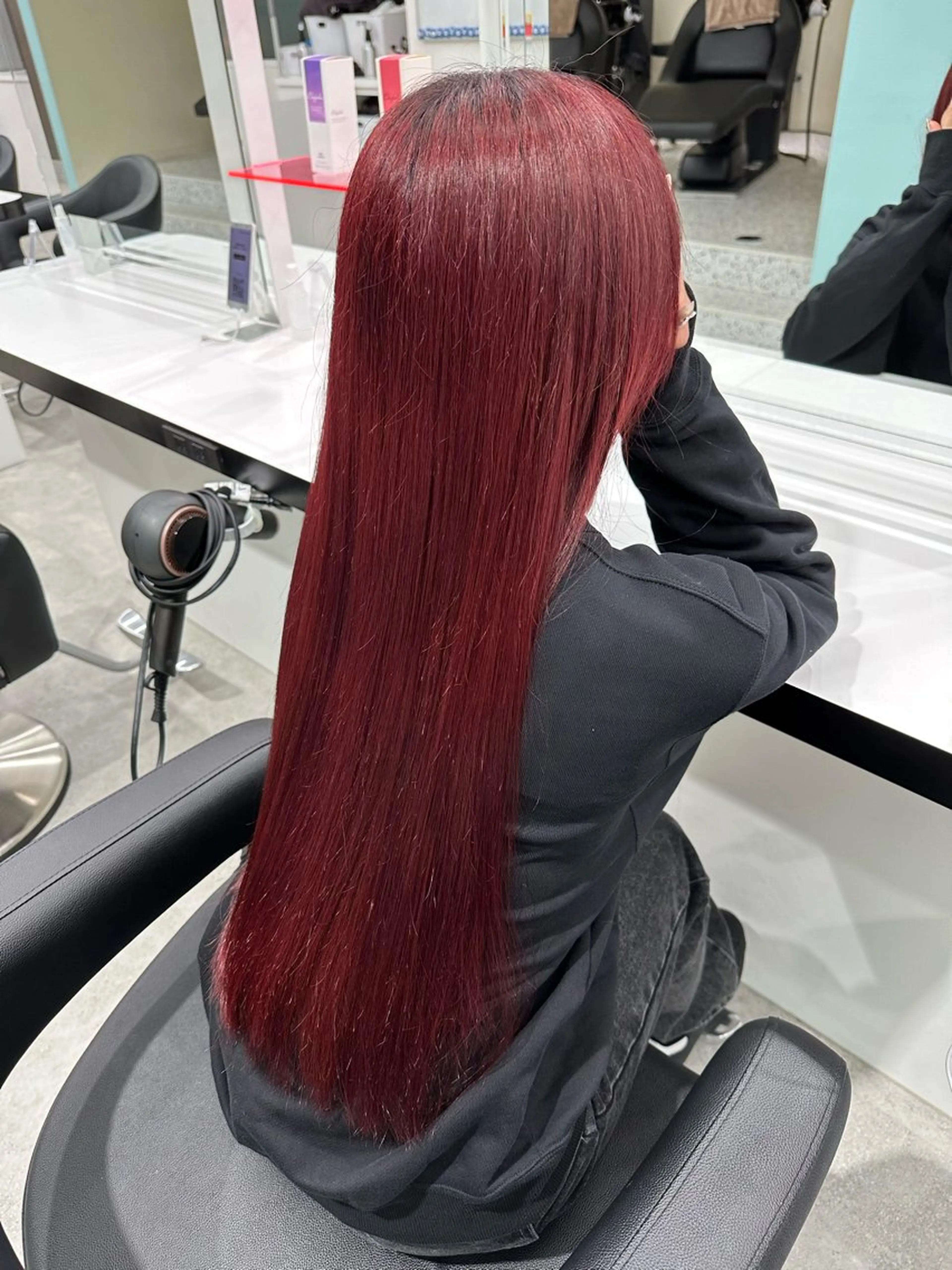 ロング カラー エフェクトブリーチ／ レイヤーカット／翔のヘアスタイル