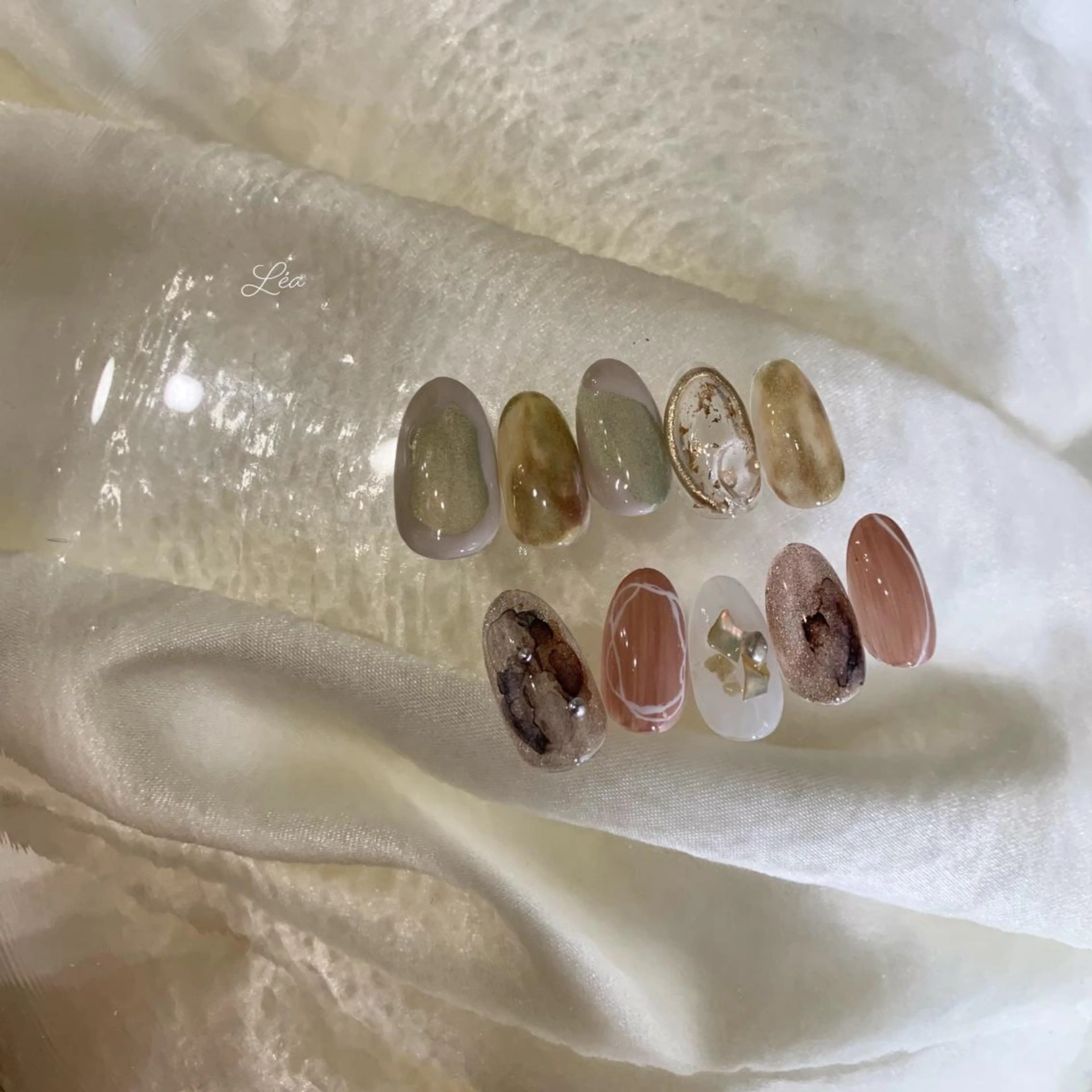 ネイル ジェルネイル パラジェル Léa nailのネイルデザイン