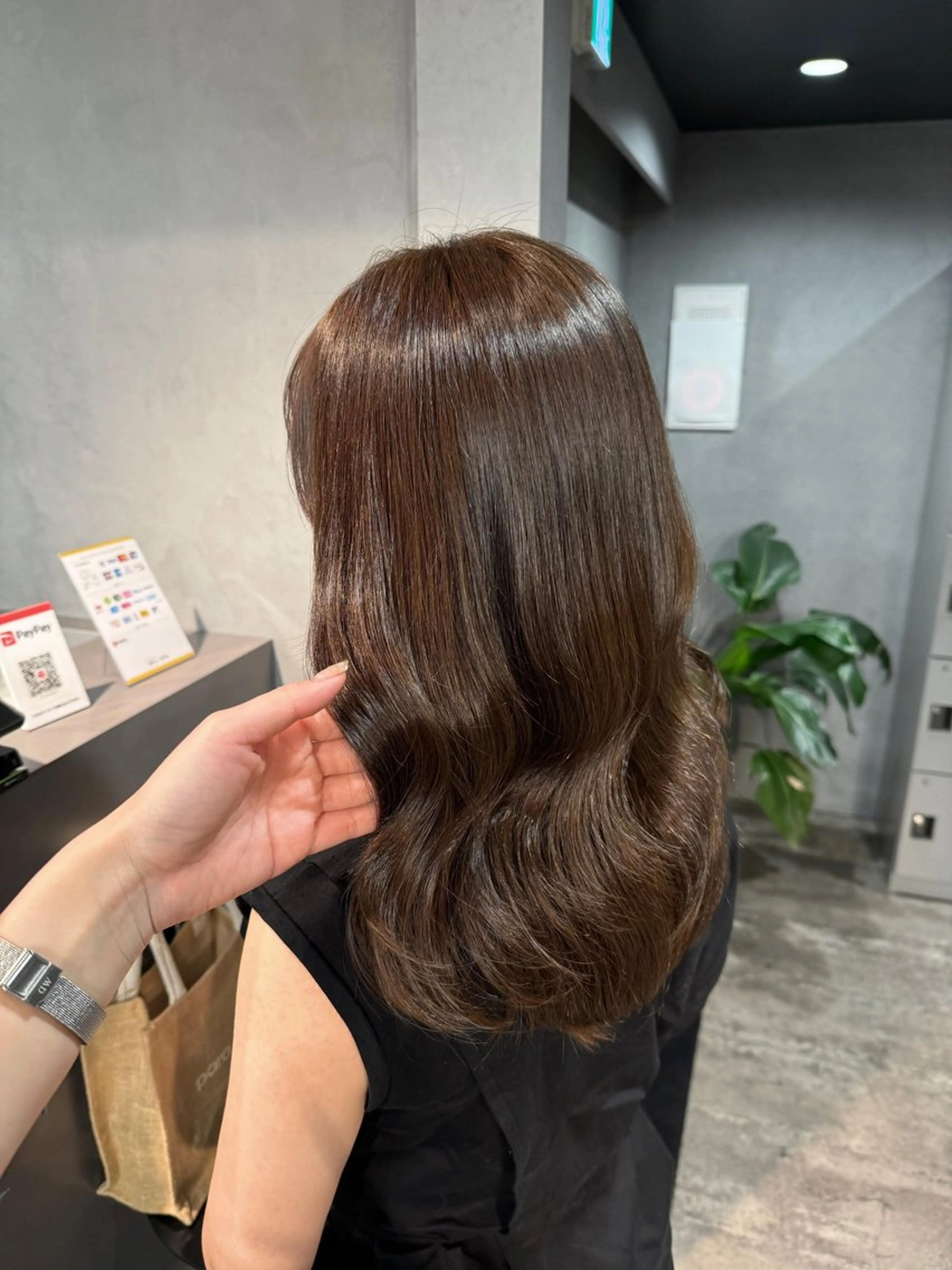 セミロング カット ヘアカラー トリートメント 髪質改善/艶髪 MINAMIのヘアスタイル