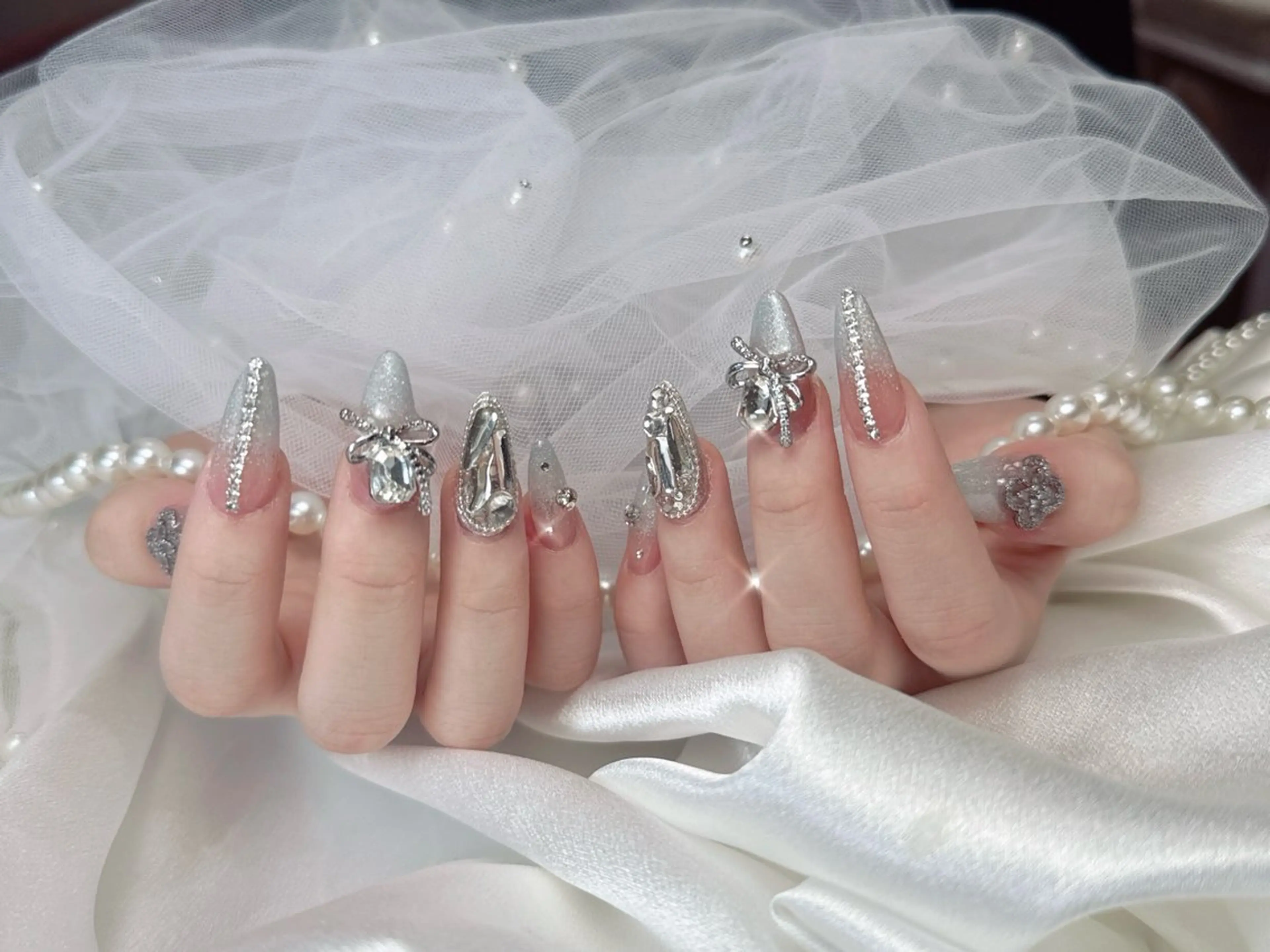 ネイル ハンドネイル ロータス ネイルサロンのネイルデザイン