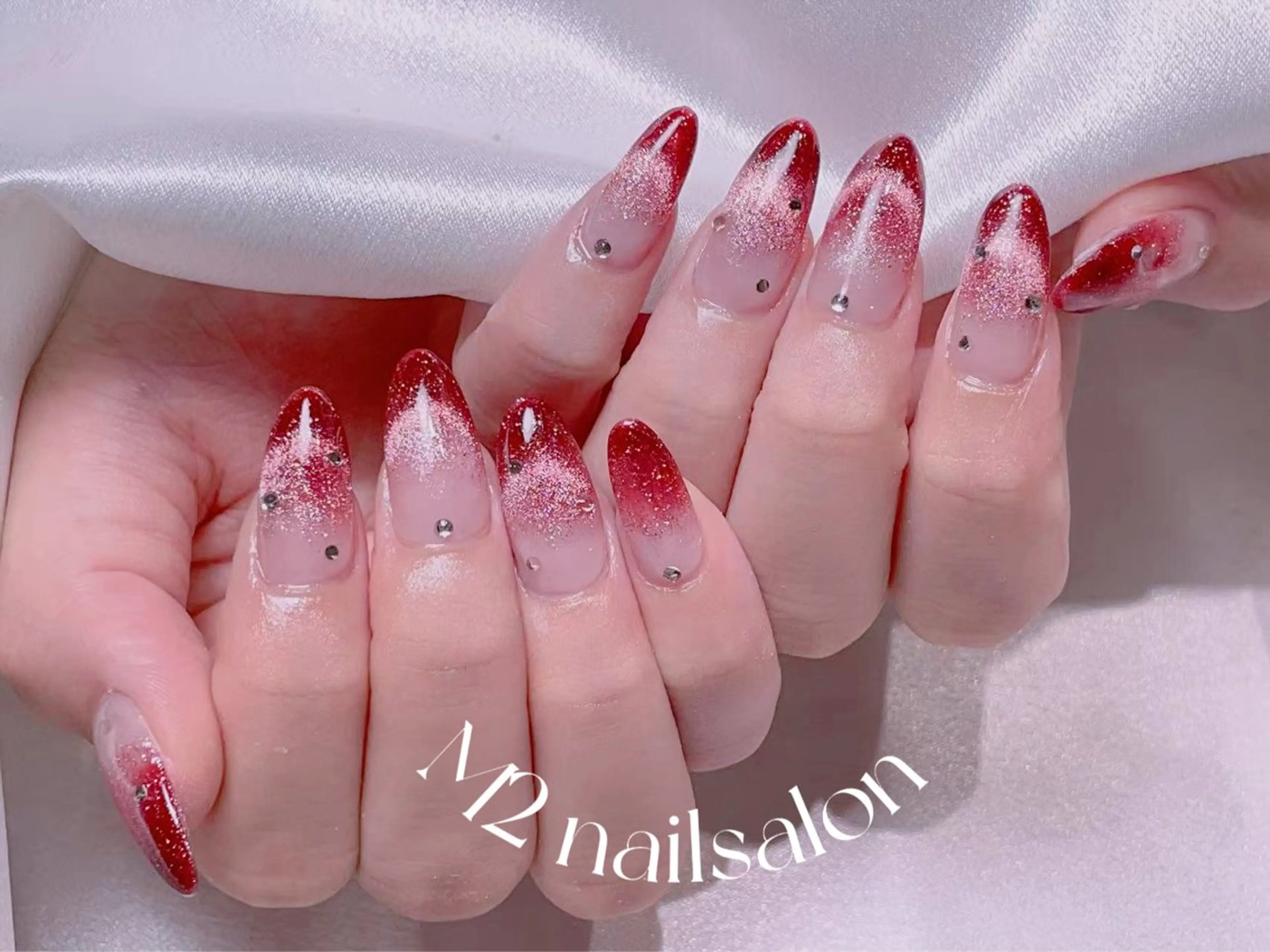 ネイル ストーンネイル ハンドネイル 長さだし専門店 M2　rikaのネイルデザイン