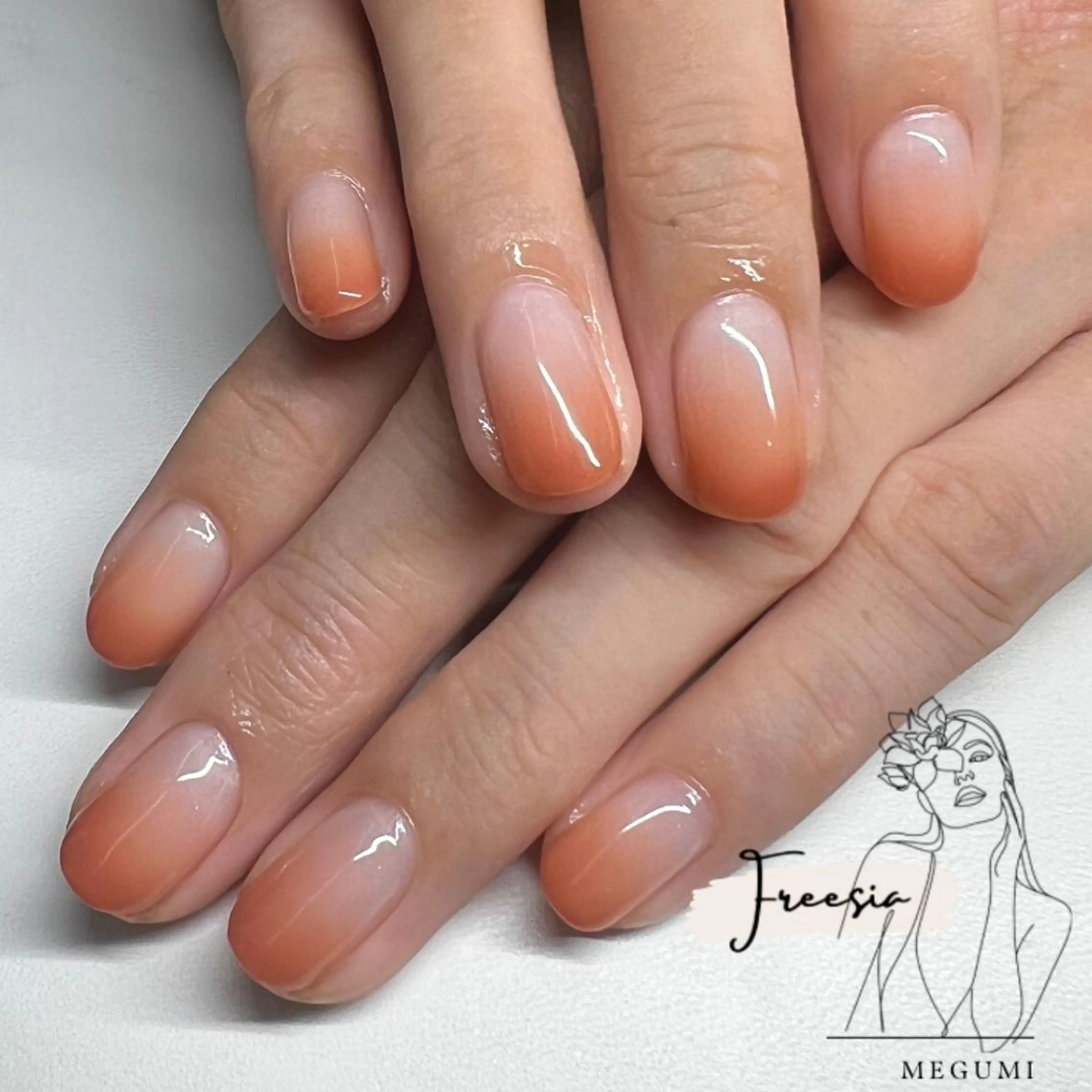 ネイル オフィスネイル シンプルネイル 当日予約も歓迎⭕️ Megumiのネイルデザイン