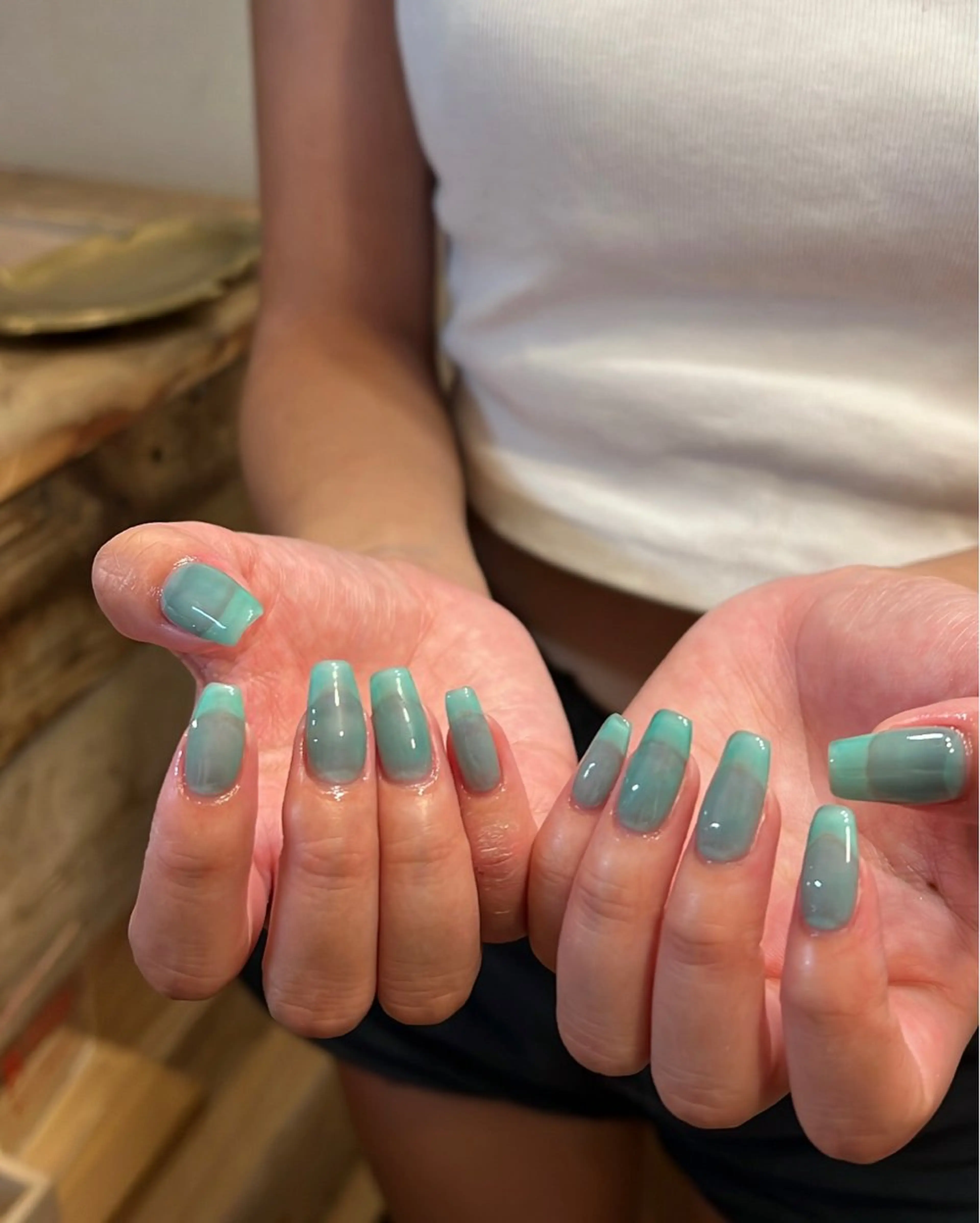 ネイル ハンドネイル フットネイル ハンドケア Nes.Nail所属・Miyagi Asamiのネイルデザイン