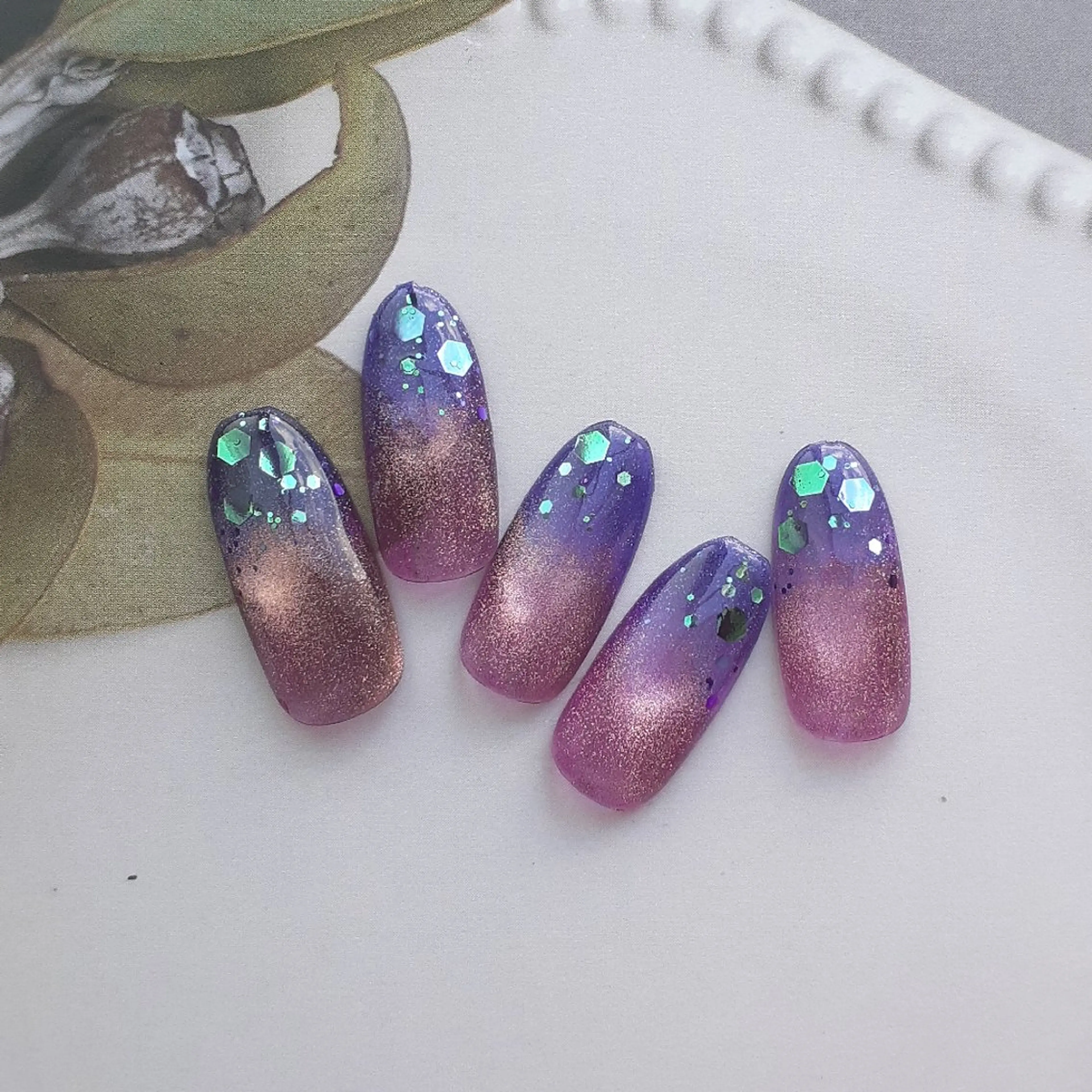 ネイル アートネイル 池元 真由美のネイルデザイン