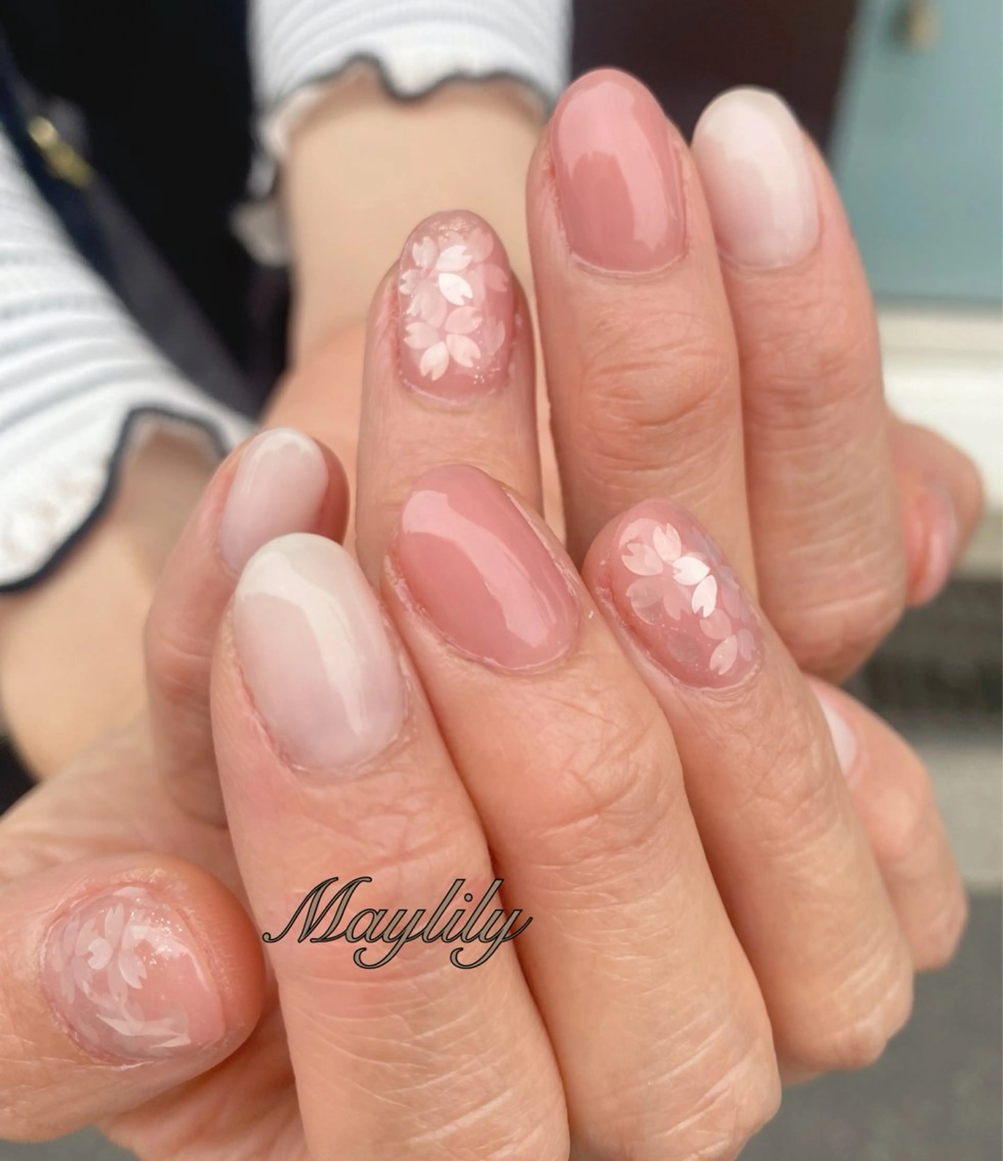 ネイル Nail care salon Maylily所属・Nail salon Maylilyのネイルデザイン
