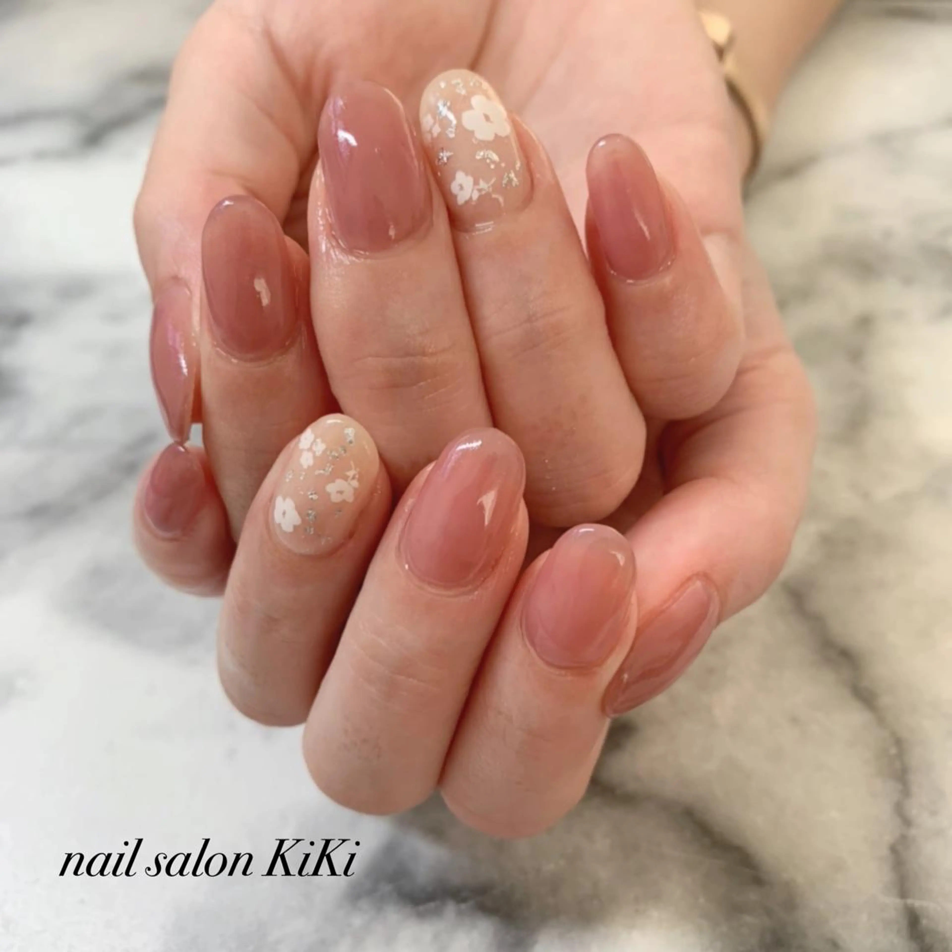 ネイル フラワーネイル K. KiKiのネイルデザイン