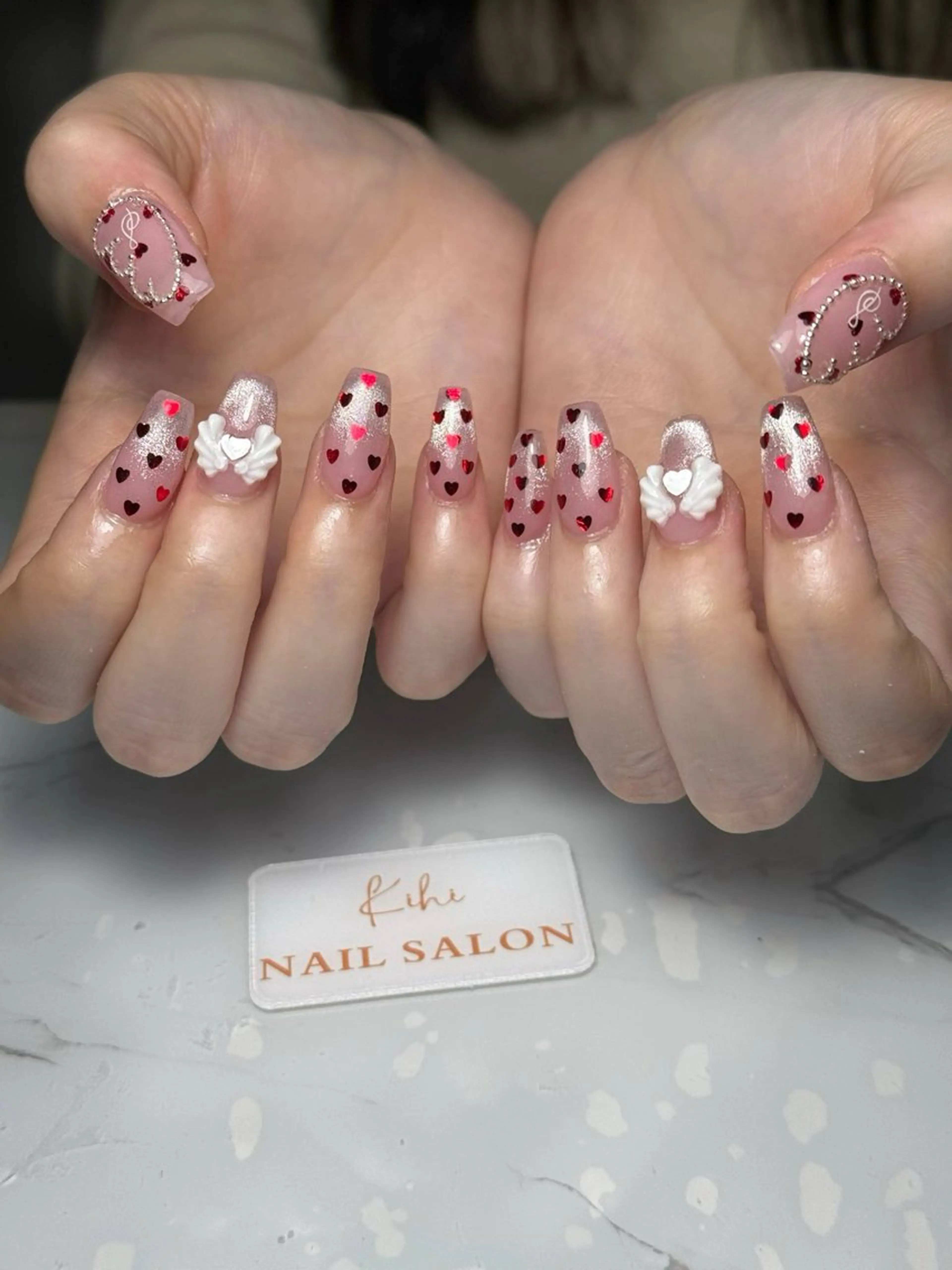 ネイル アートネイル フレンチネイル ジェルネイル グラデーション 韓国ネイル ハンドネイル 💕鈴木ユリ パラジェル/オフ無料のネイルデザイン