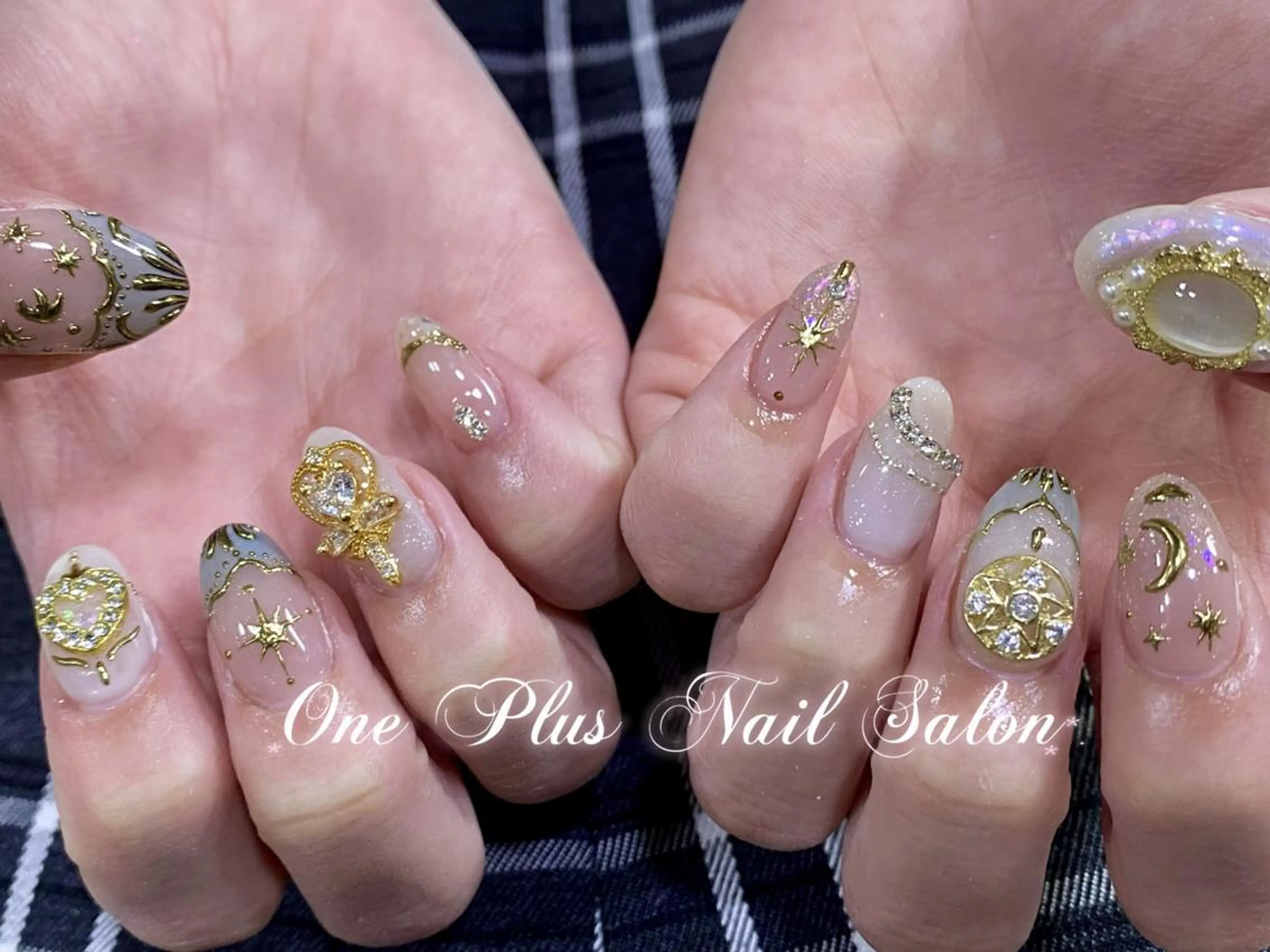 ネイル One Plus Nail Salonのネイルデザイン