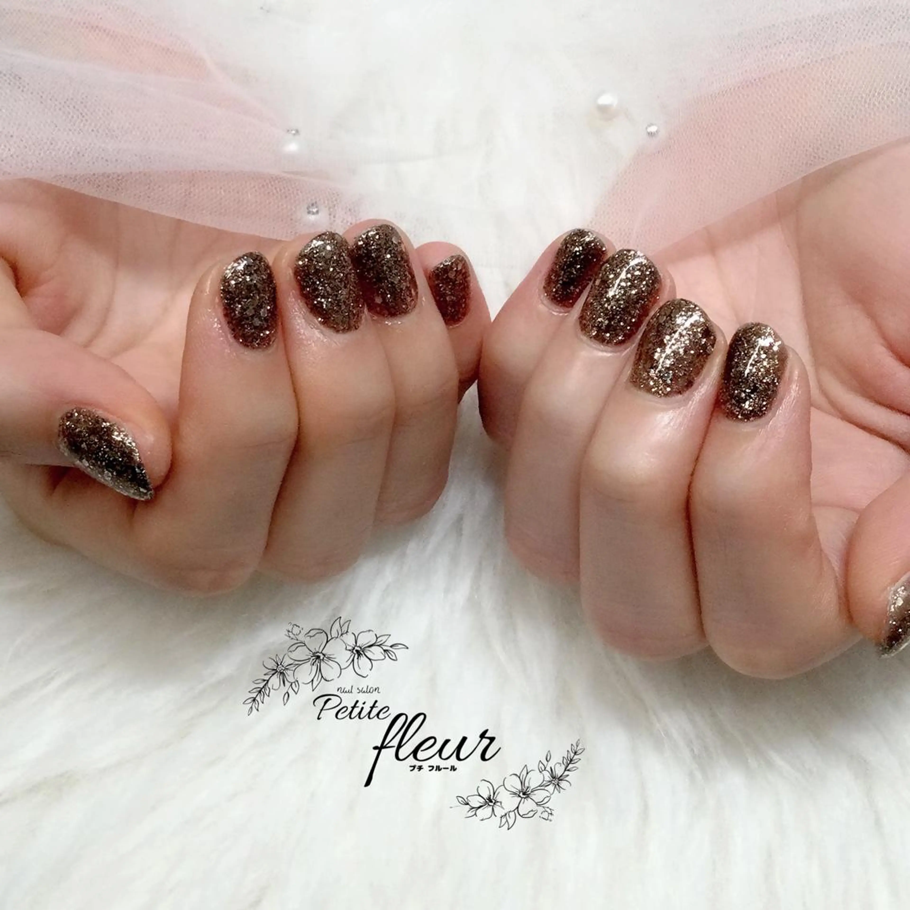 ネイル ブラウン キラキラネイル ハンドネイル ❁⃘*。Petite fleur❁⃘*りさのネイルデザイン