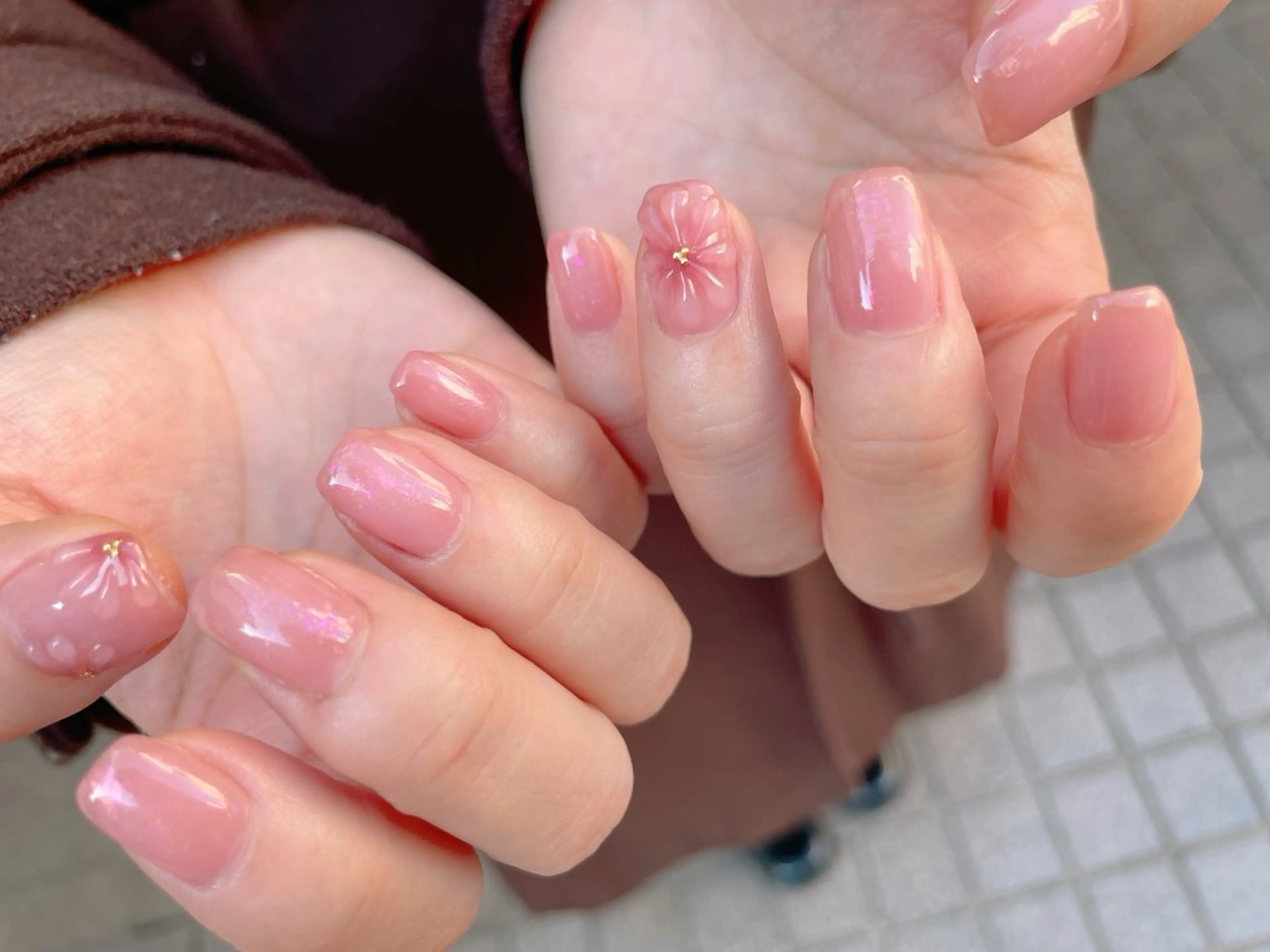 ネイル 桜ネイル ジェルネイル ニュアンスネイル パラジェル 春ネイル nailroom  OHANA所属・nailroom OHANA🌴のネイルデザイン