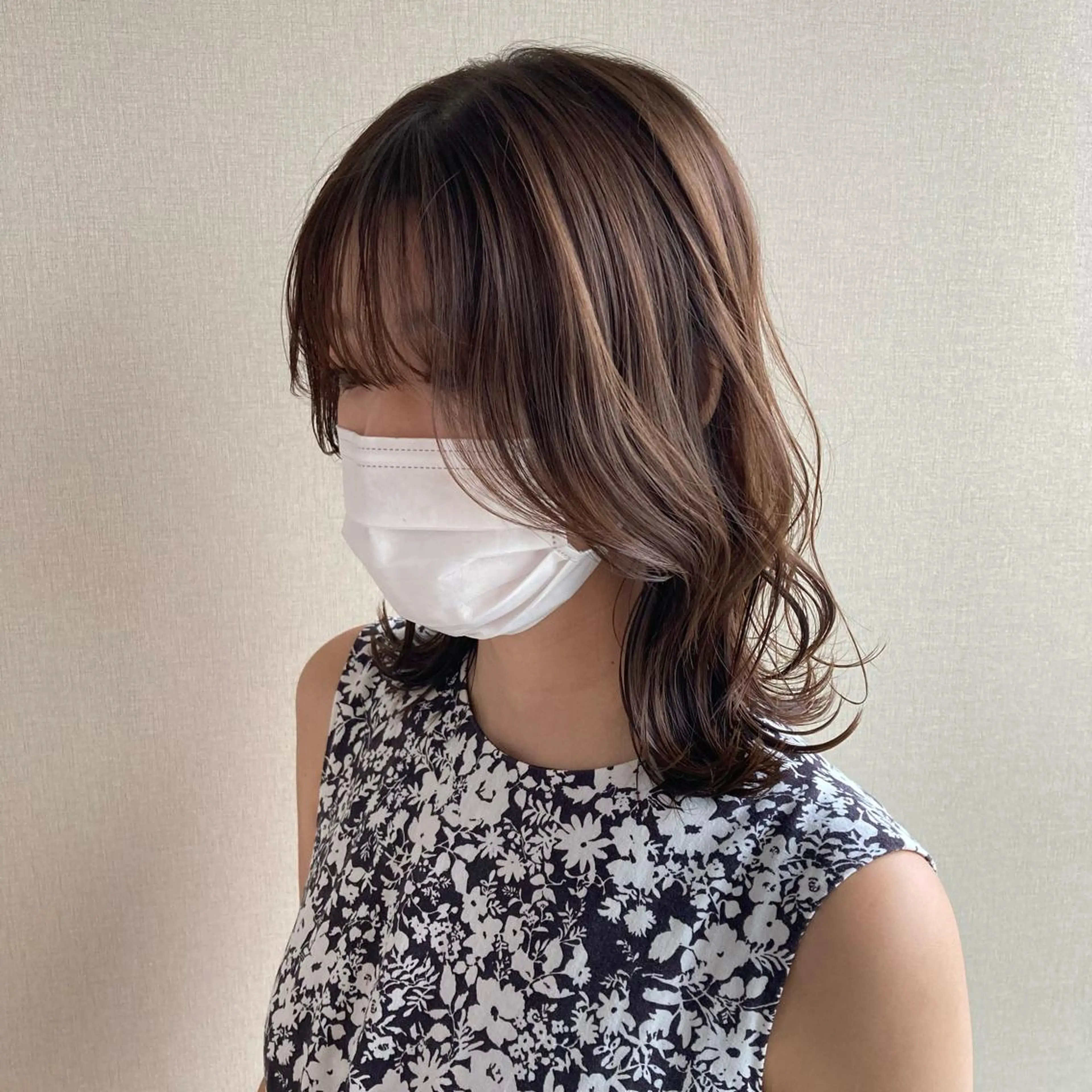 ミディアム カラー ベージュカラー カット 砂川朱音⌇鶴見区横堤 ⌇抜け感ヘア⌇韓国風のヘアスタイル