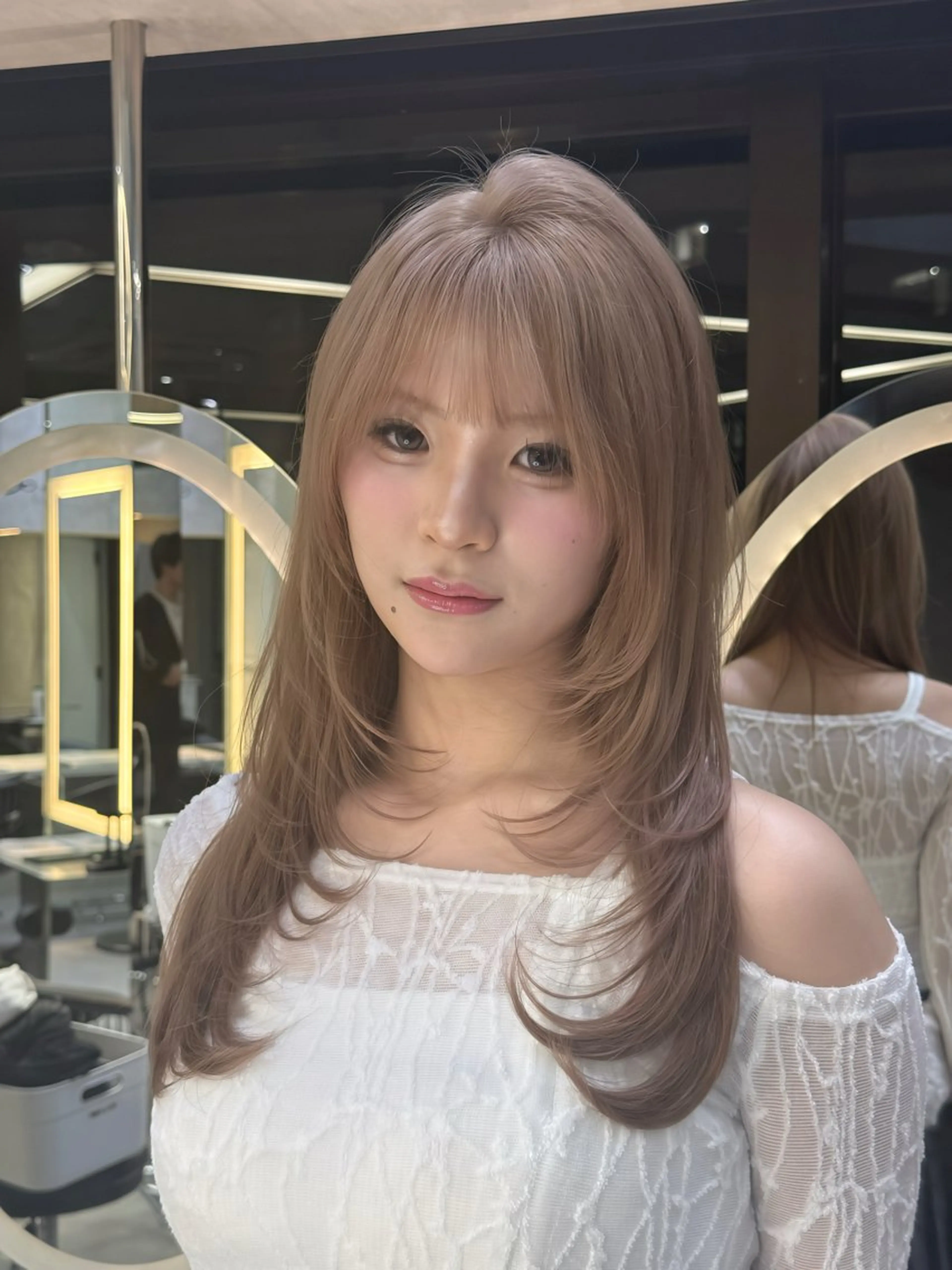 ロング カット ヘアカラー トリートメント 小顔韓国レイヤー× 艶髪 池袋/ハナ🌷のヘアスタイル