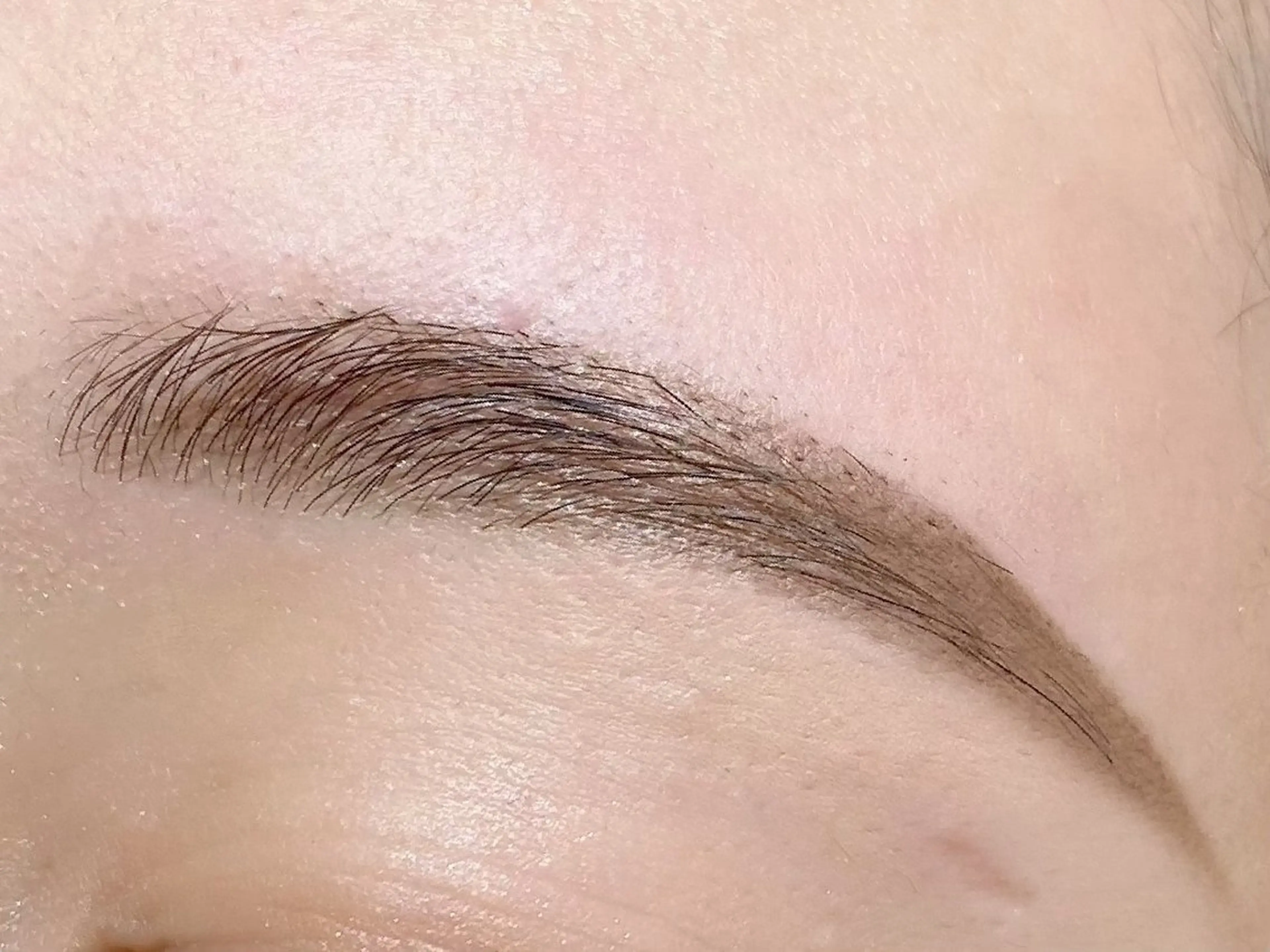 アイブロウ fumina🐇🤍 ‎まつげパーマ🫧のマツエク・マツパデザイン