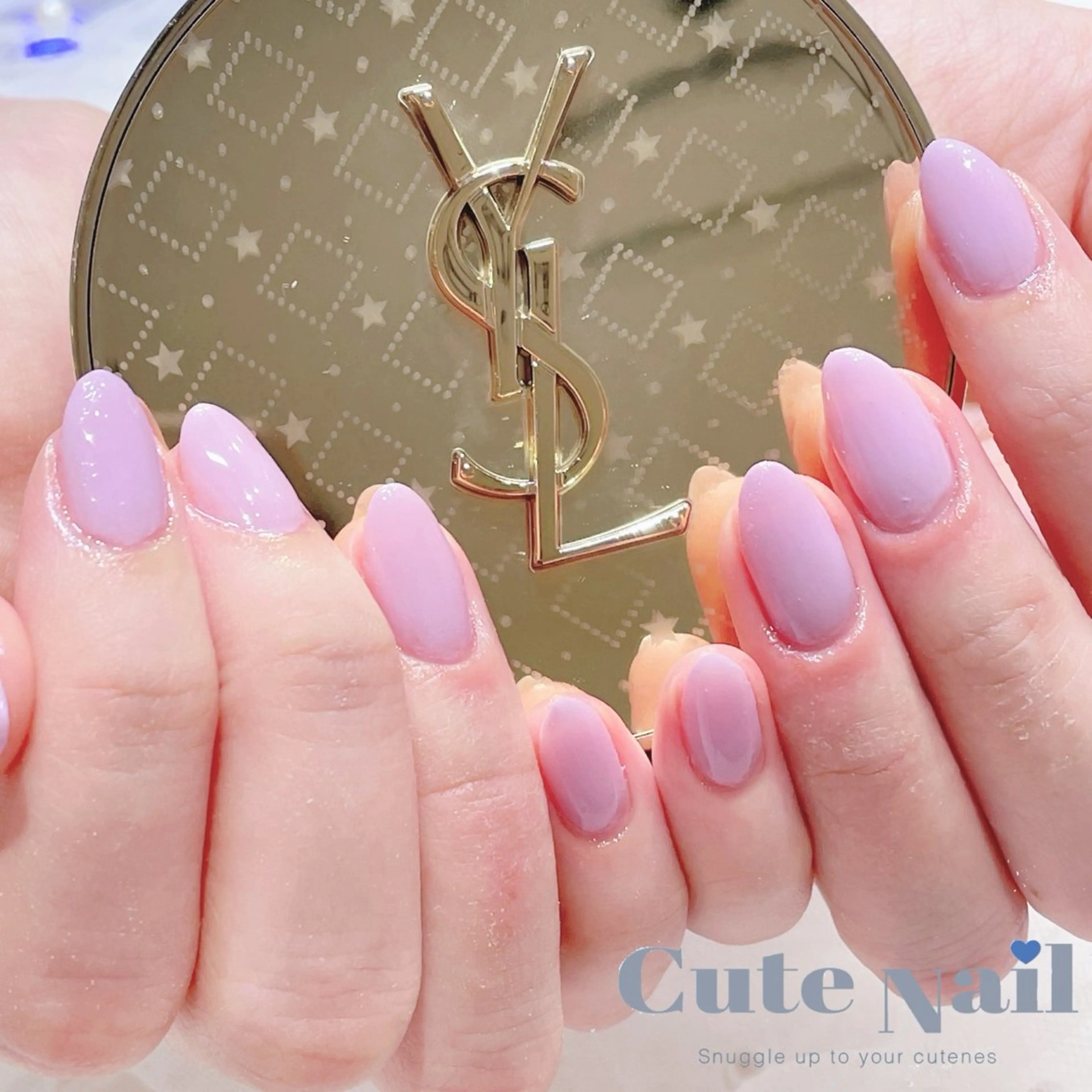 ネイル GO TODAY SHAiRE SALON原宿 Liber所属・️🫧もこ 艶感ネイル🫧のネイルデザイン