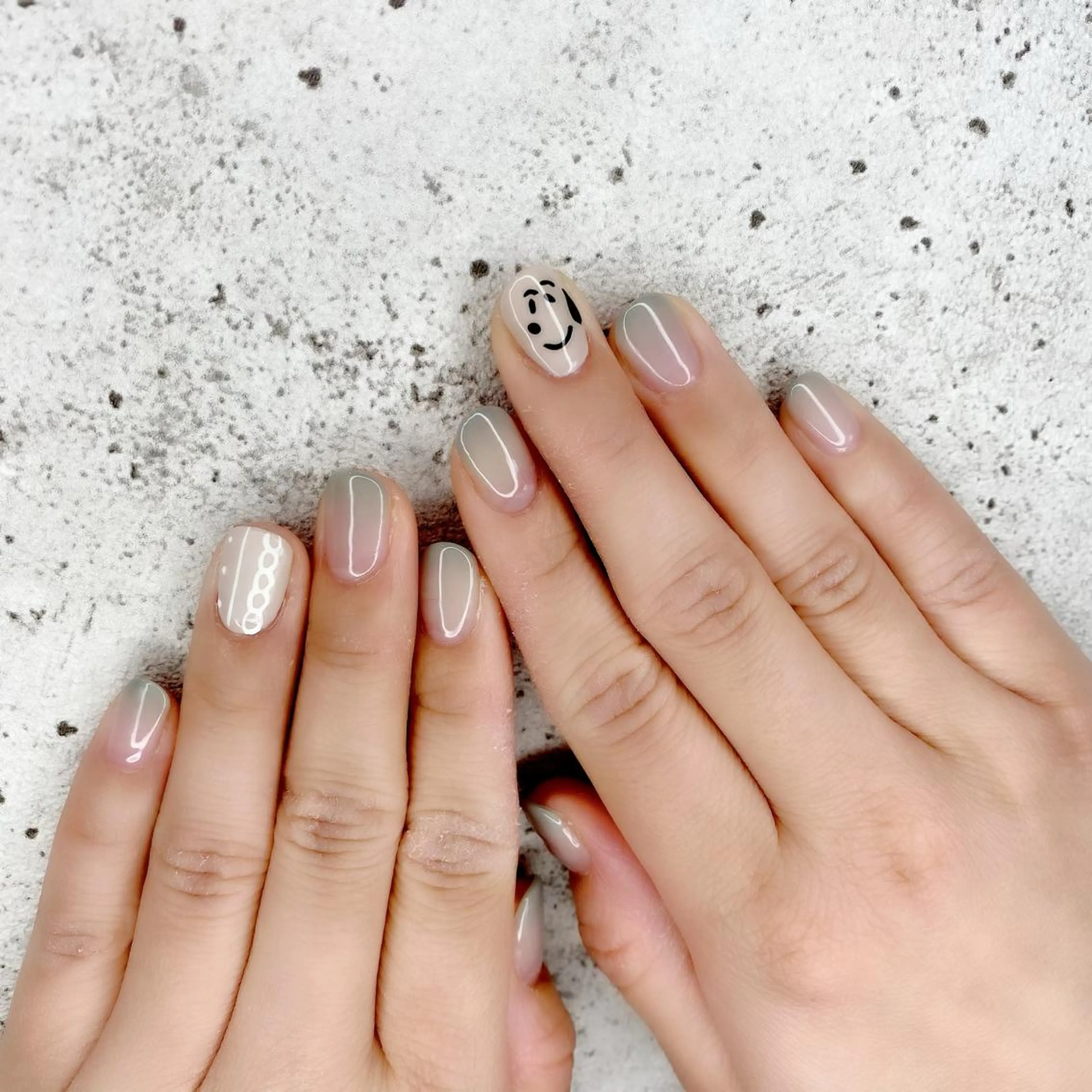 ミディアム カラー パーマ ヘアアレンジ メンズ キッズ ネイル マツエク・マツパ ハンドネイル Salon Ｋのネイルデザイン