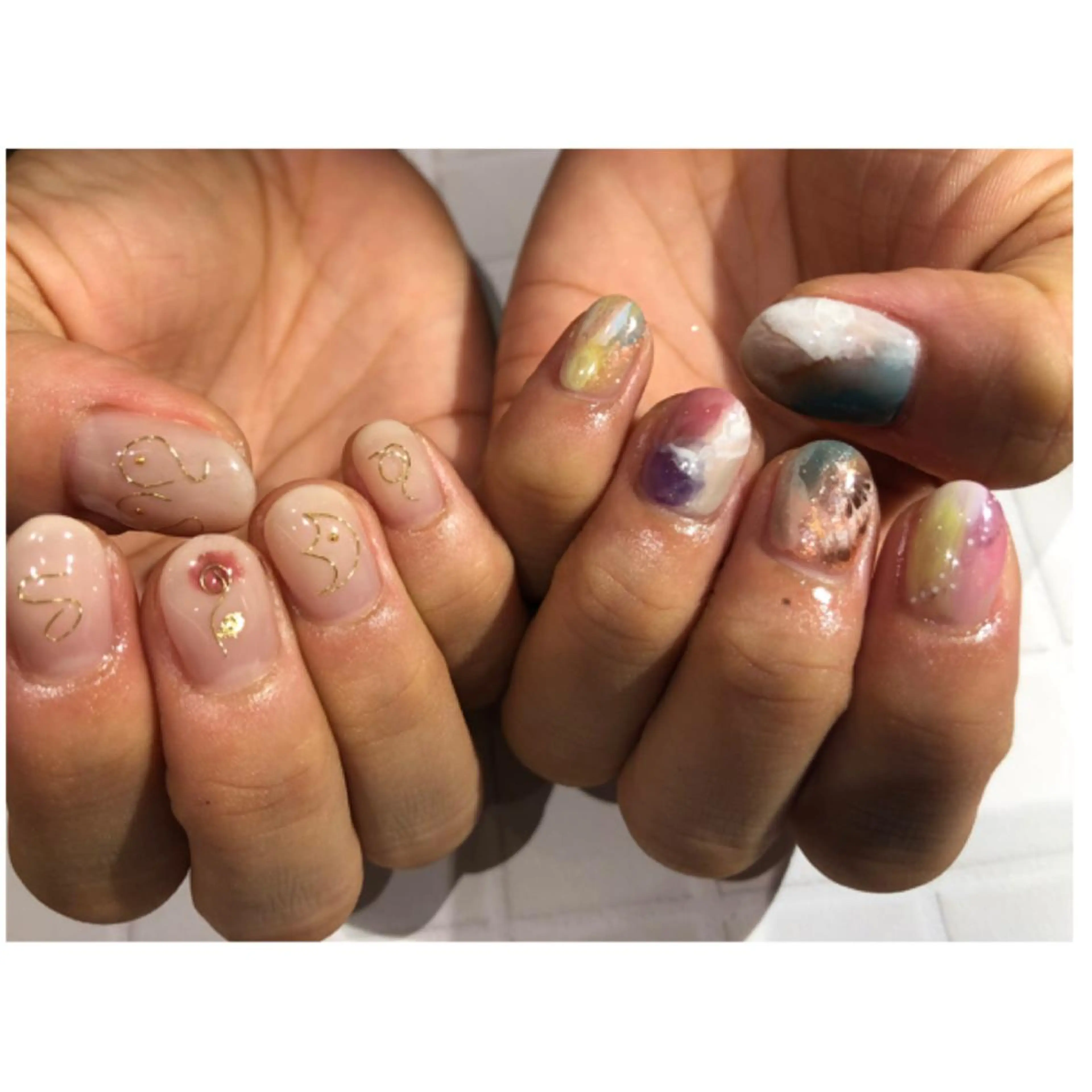 ショート カラー キッズ ネイル マツエク・マツパ ハンドネイル illum hicariのネイルデザイン