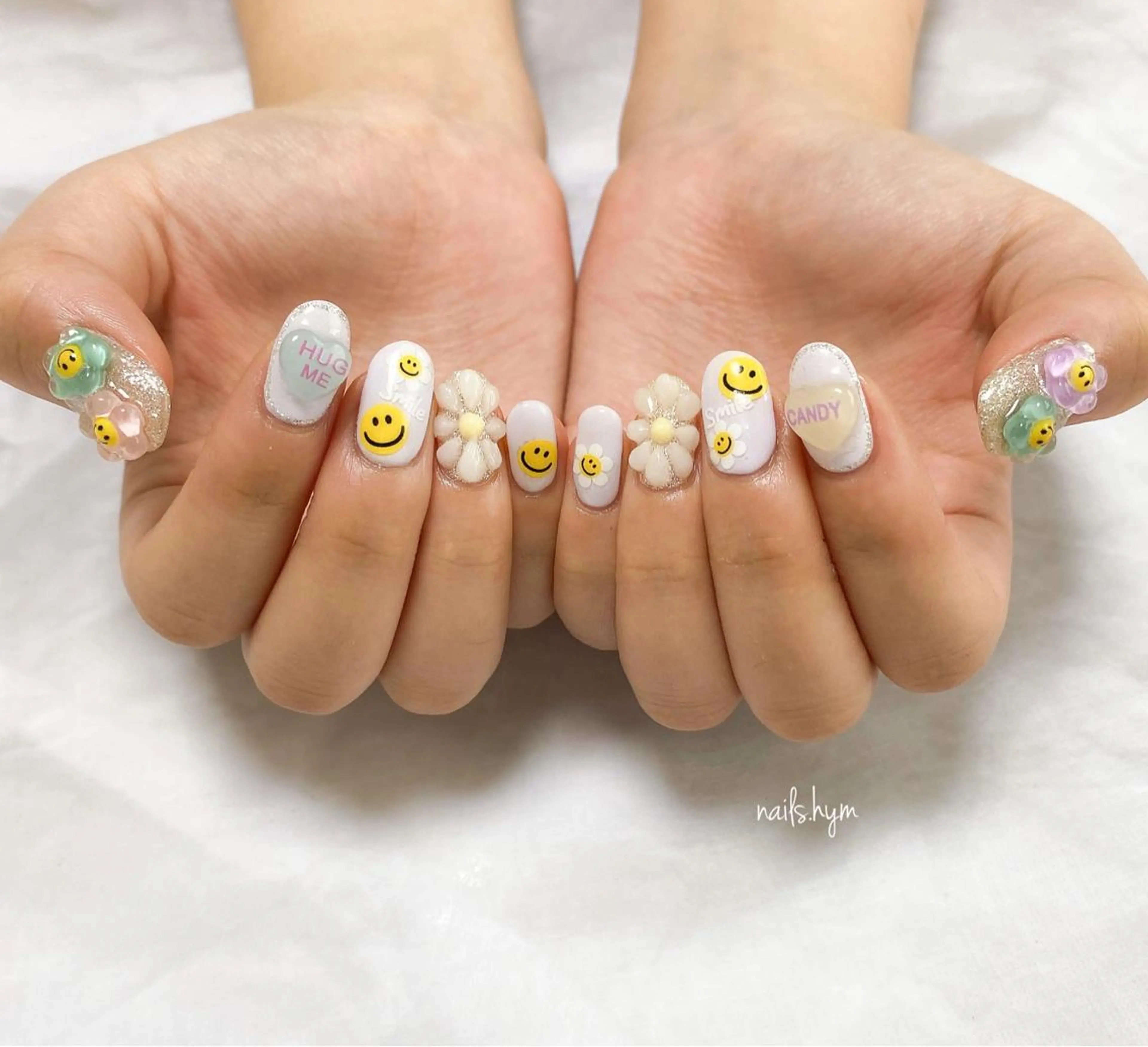 ネイル 持ち込み ハンドネイル nails. hymのネイルデザイン