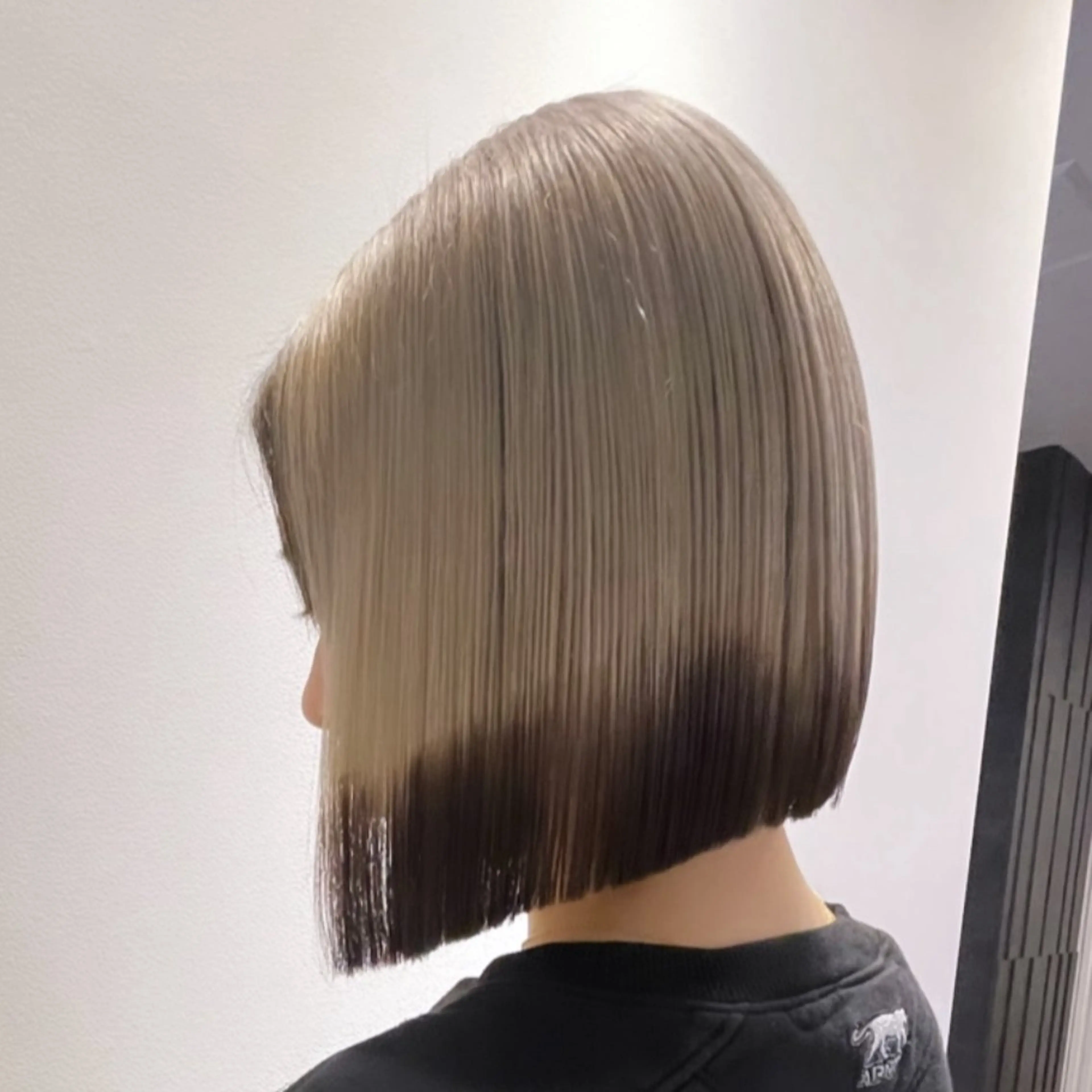 ✨オススメ✨ケアブリーチ＋透明感カラー🎨＋補修トリートメント🤤の写真