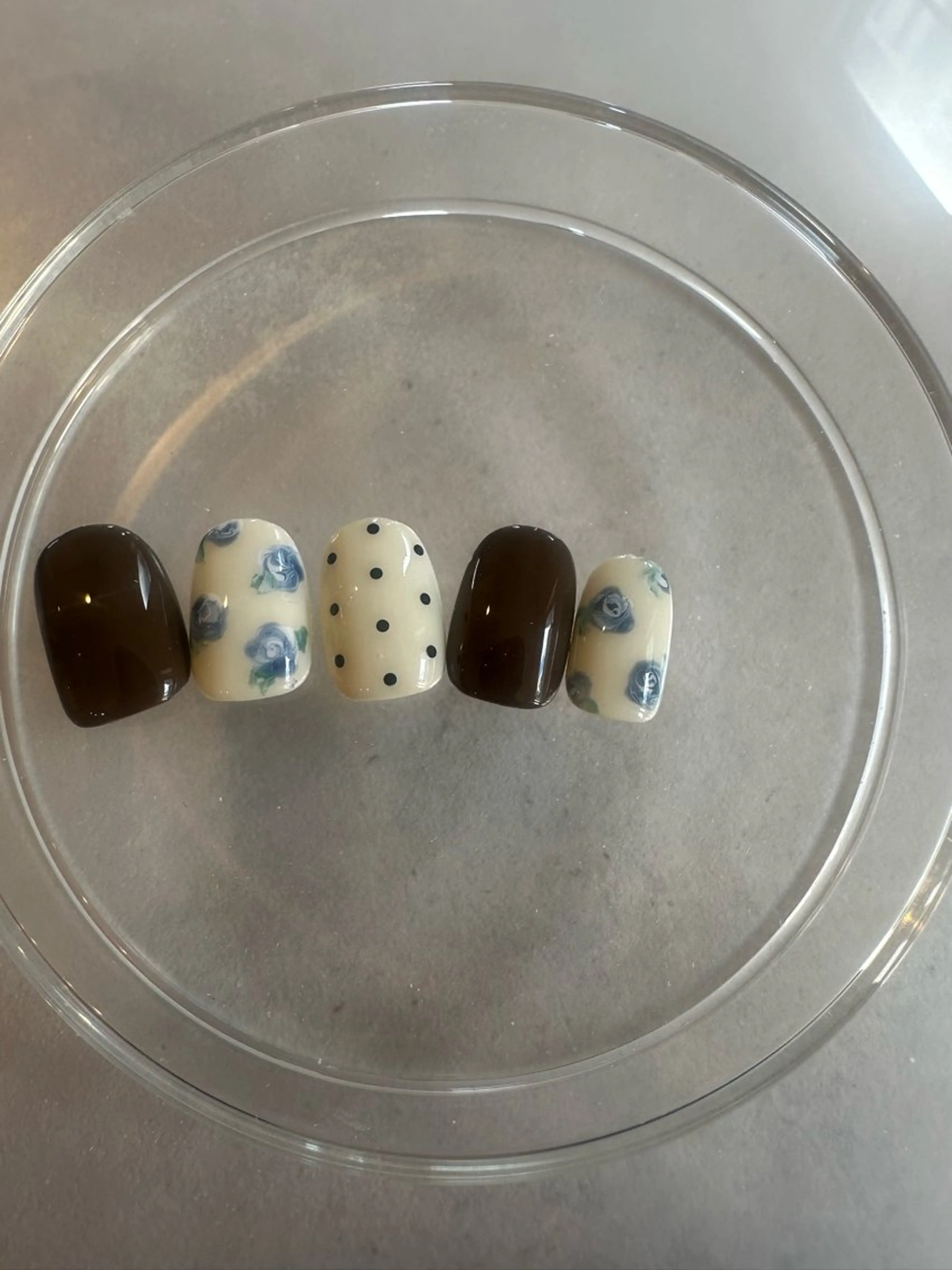 ネイル Signail＋所属・Signail ＋のネイルデザイン