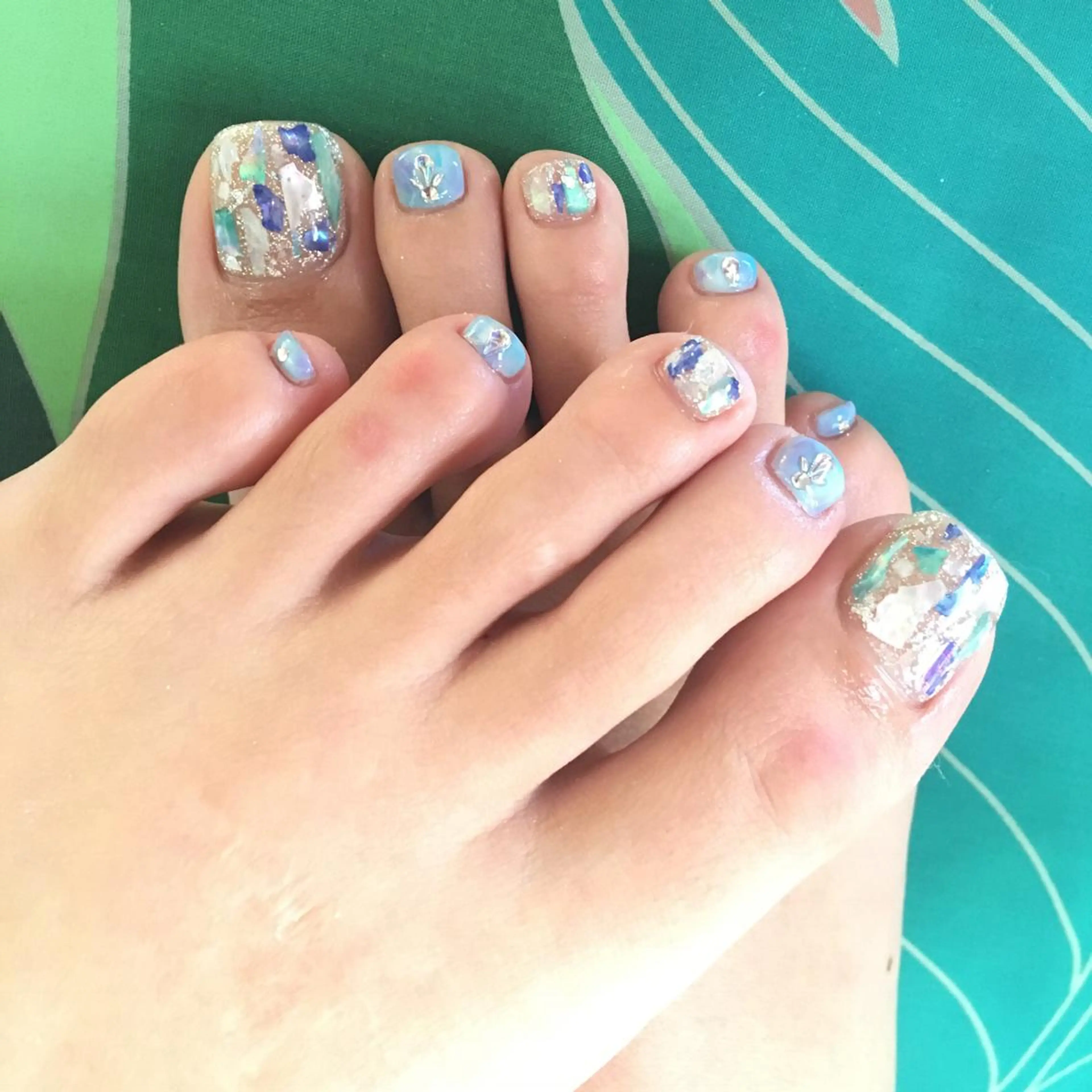 ネイル izmon所属・🦋izmon nailstudioのネイルデザイン