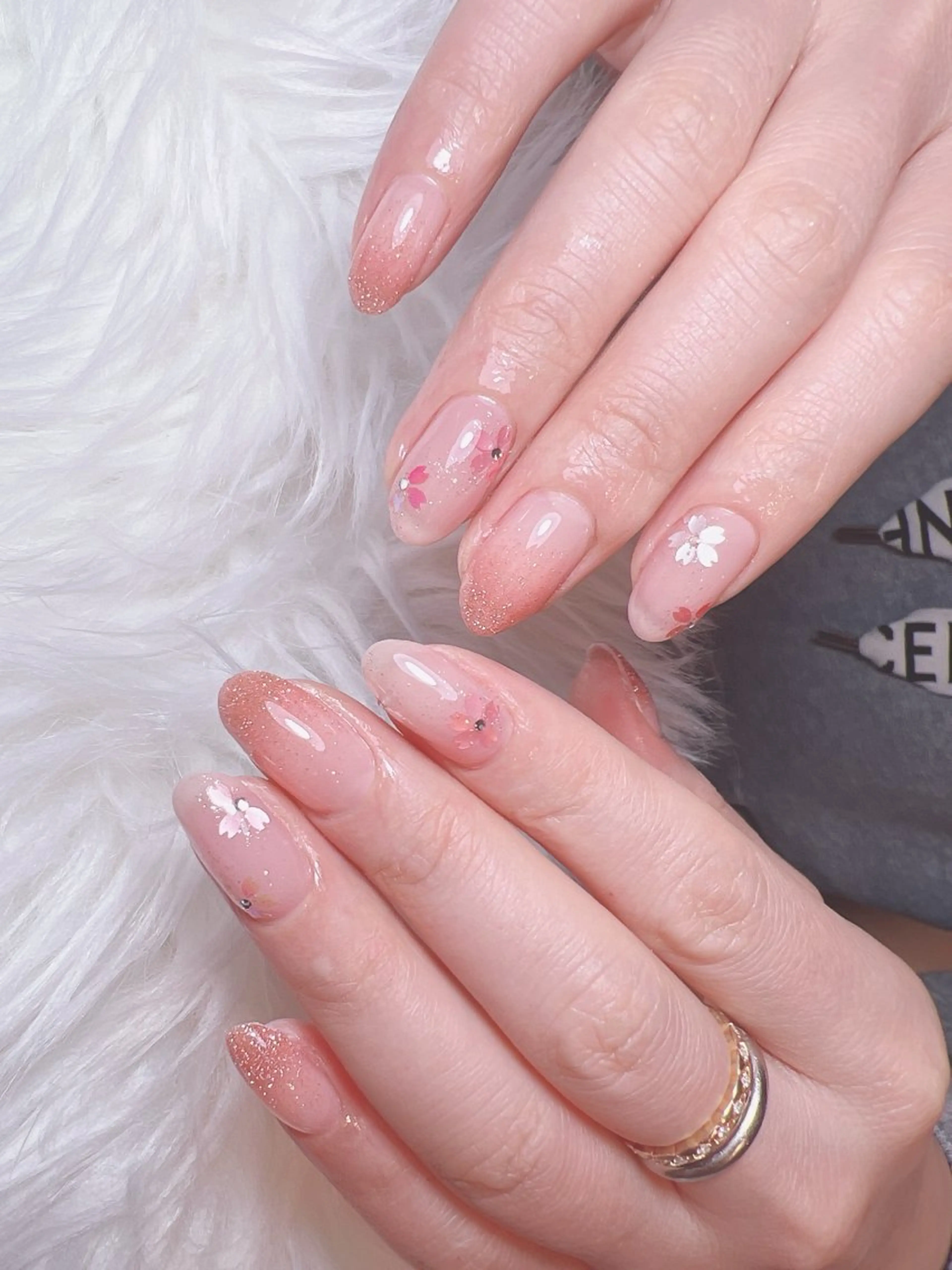 ネイル フレンチネイル 韓国ネイル マグネットネイル ニュアンスネイル オフィスネイル ユミネイルサロン所属・ユミ ネイルサロンのネイルデザイン