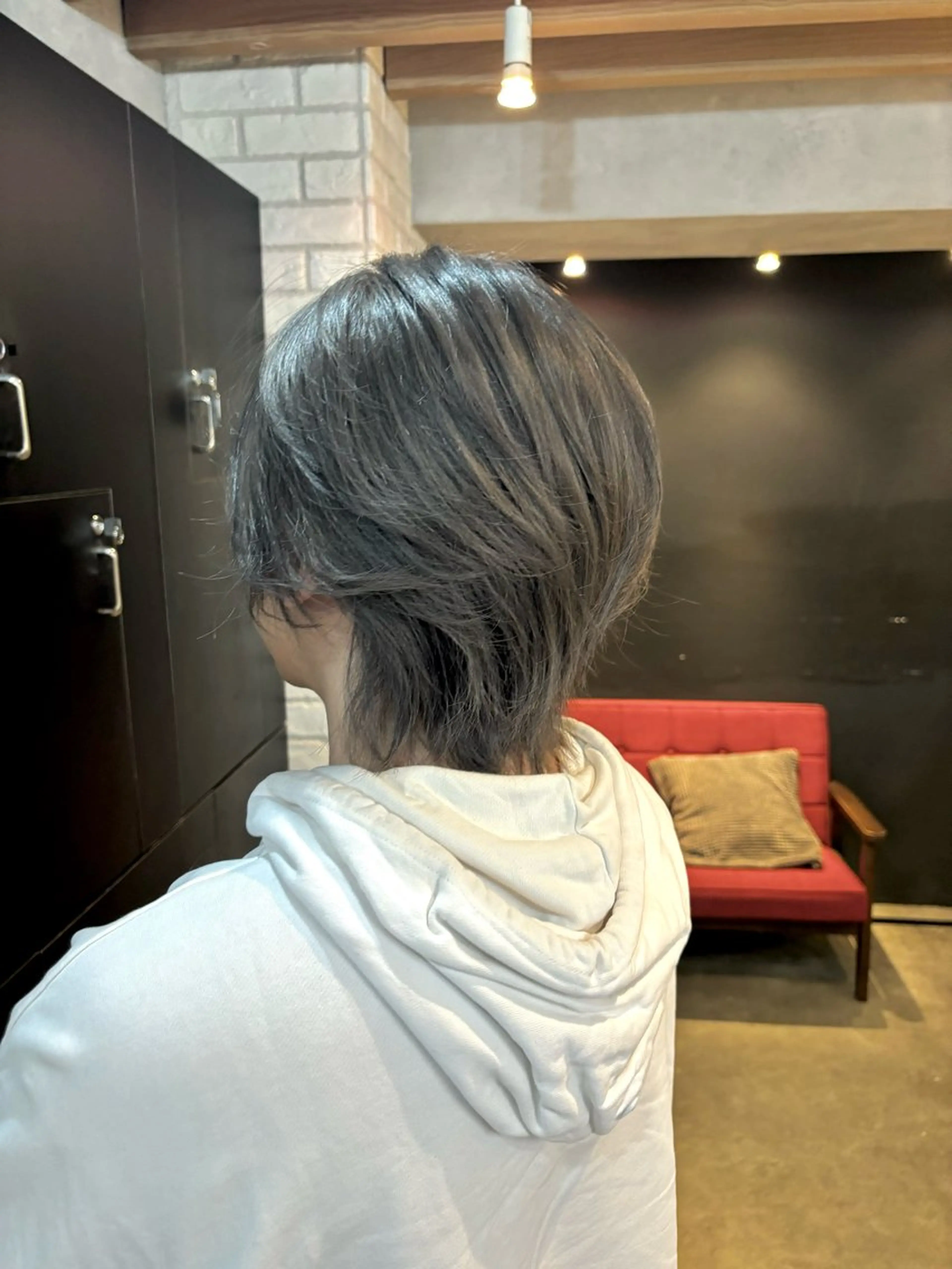 カラー メンズ 飯田 晟恭のヘアスタイル