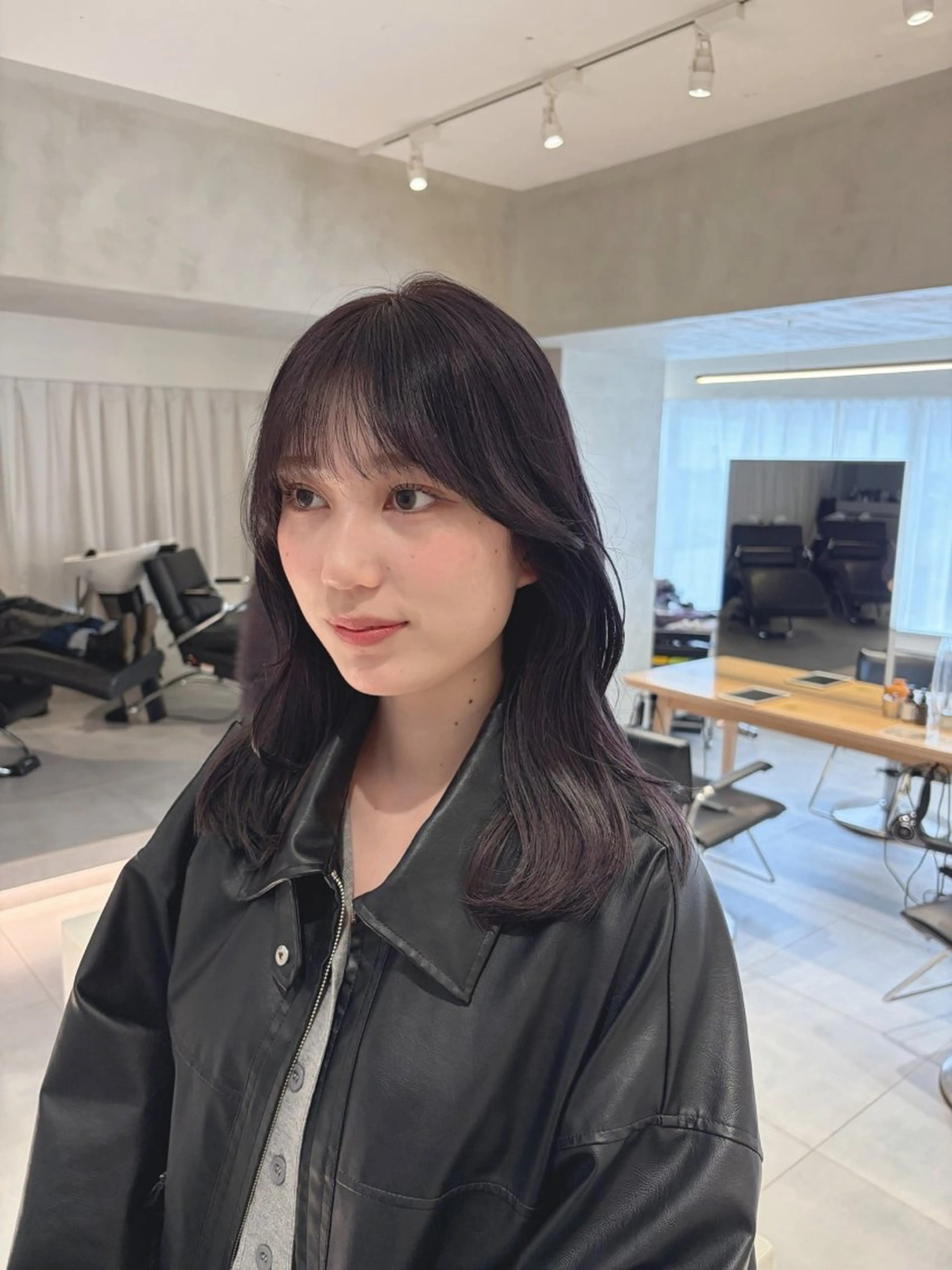 セミロング カラー 🪞透けhair 🪞honokaのヘアスタイル