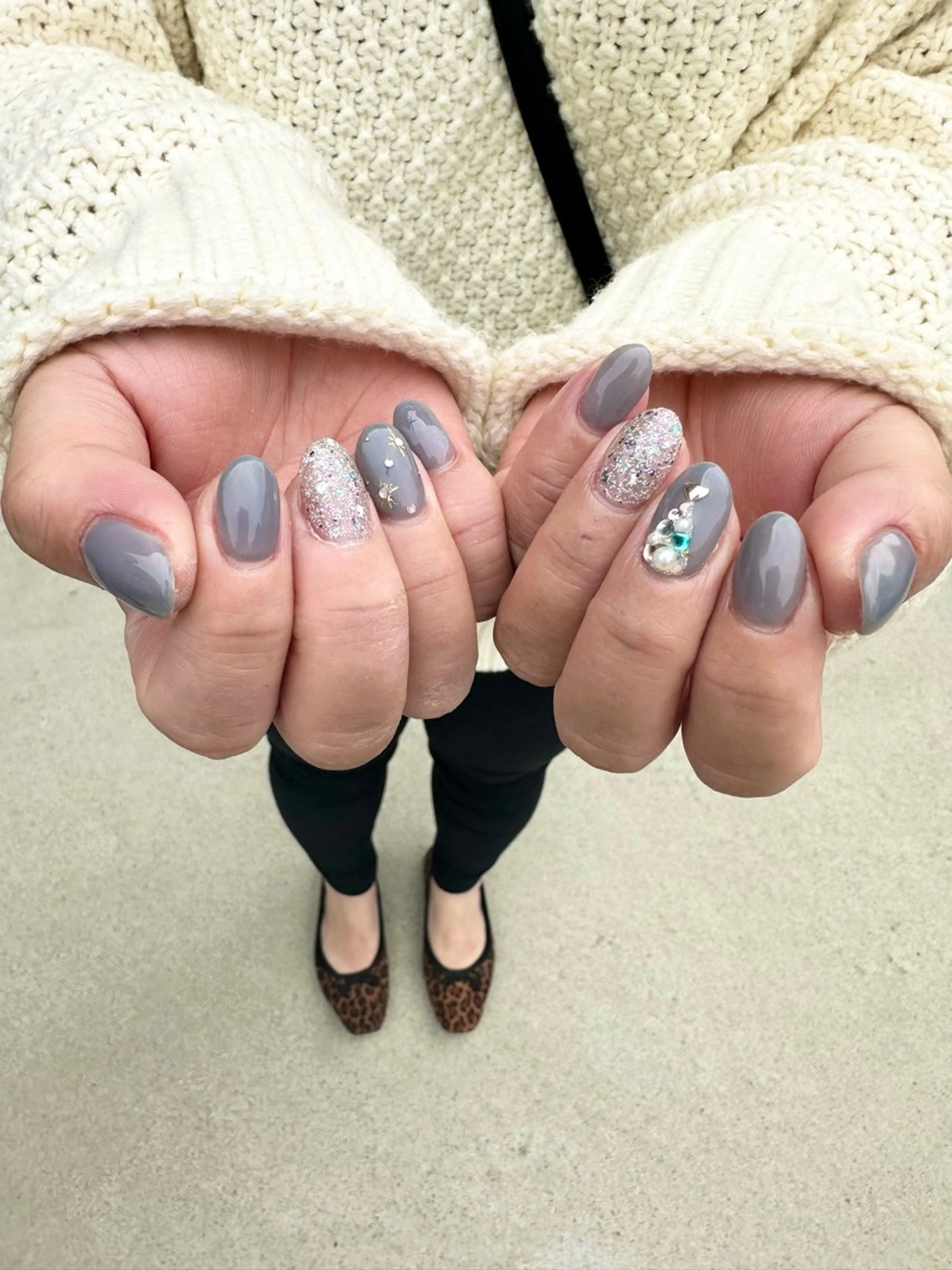 ネイル キラキラネイル 冬ネイル クリスマス nailroom Anmie.のネイルデザイン