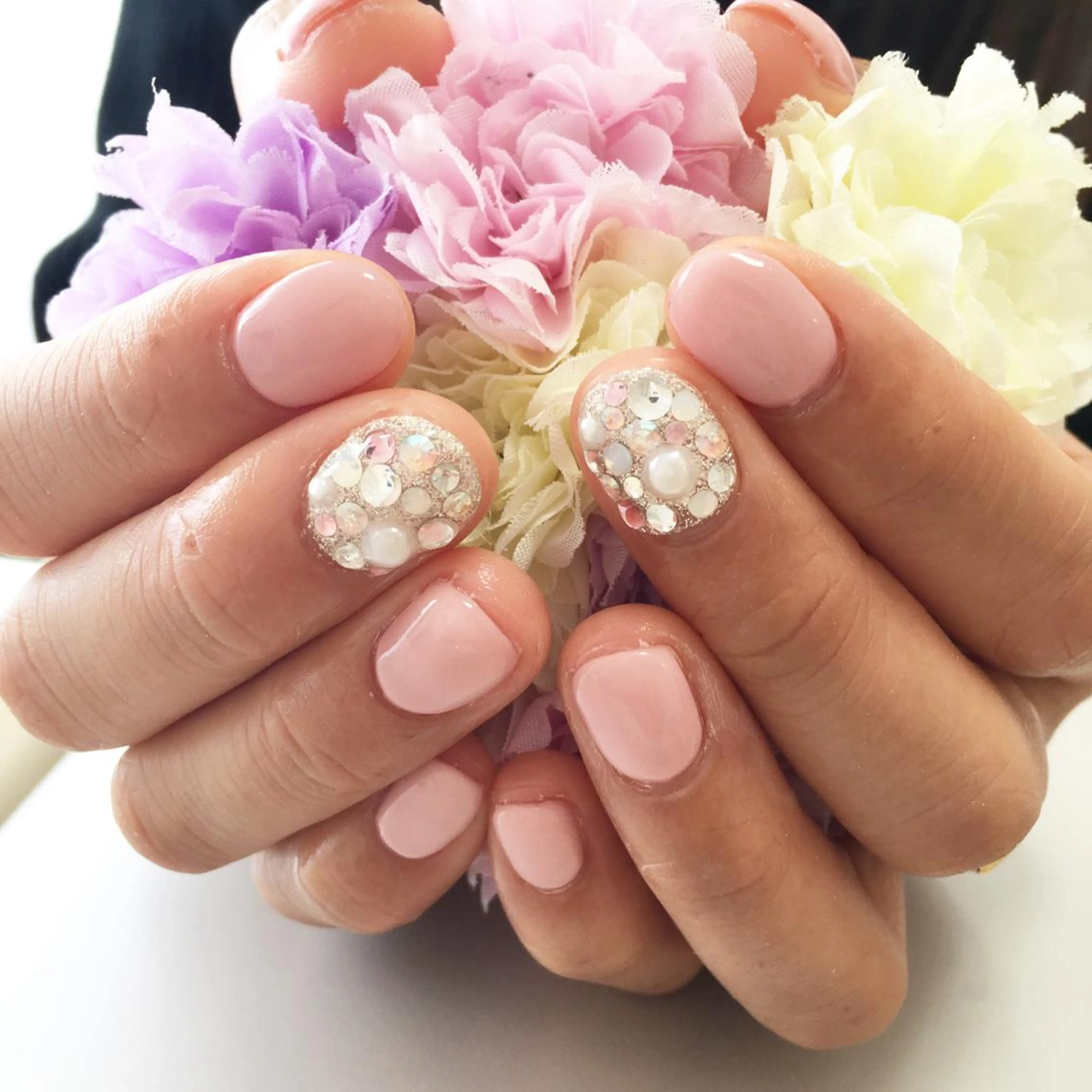 ネイル Petit Fleur所属・青柳 亜梨奈のマツエク・マツパデザイン