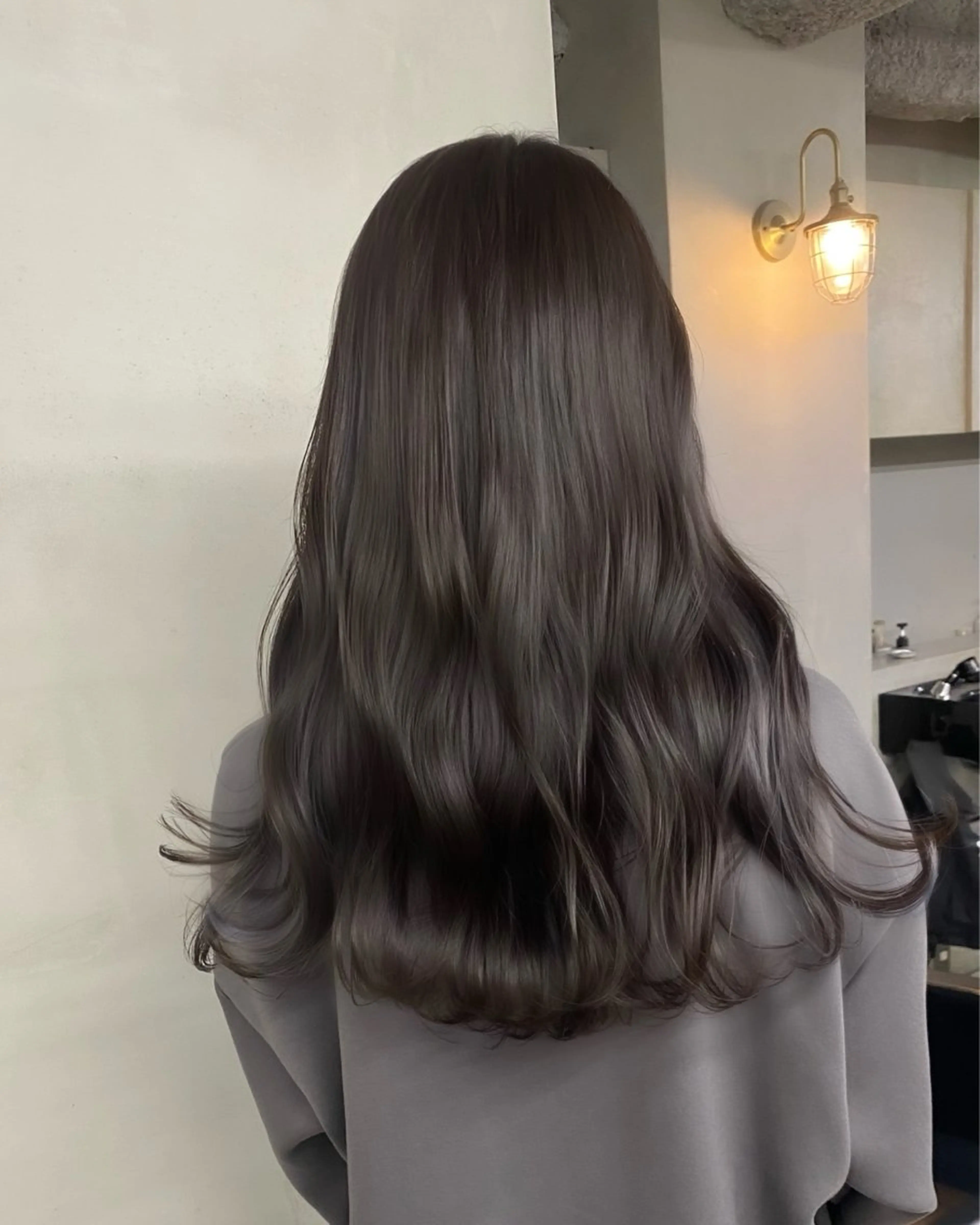 ロング カラー カット ヘアカラー トリートメント ヘアセット 新宿/韓国ヘア/ 髪質改善ストレートのヘアスタイル