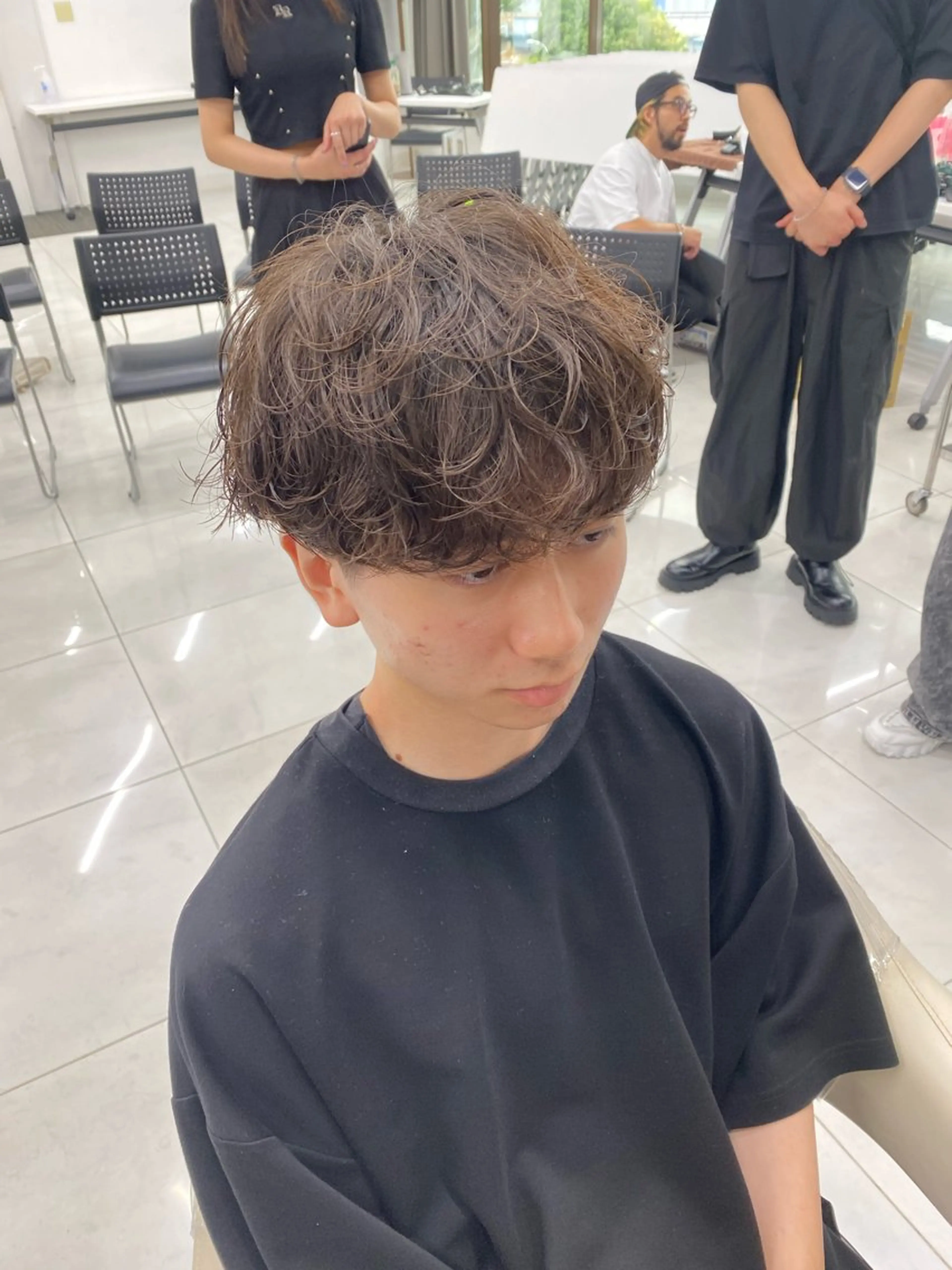 ショート パーマ メンズ カット パーマ トリートメント メンズ特化型美容師 栗山勇人のヘアスタイル